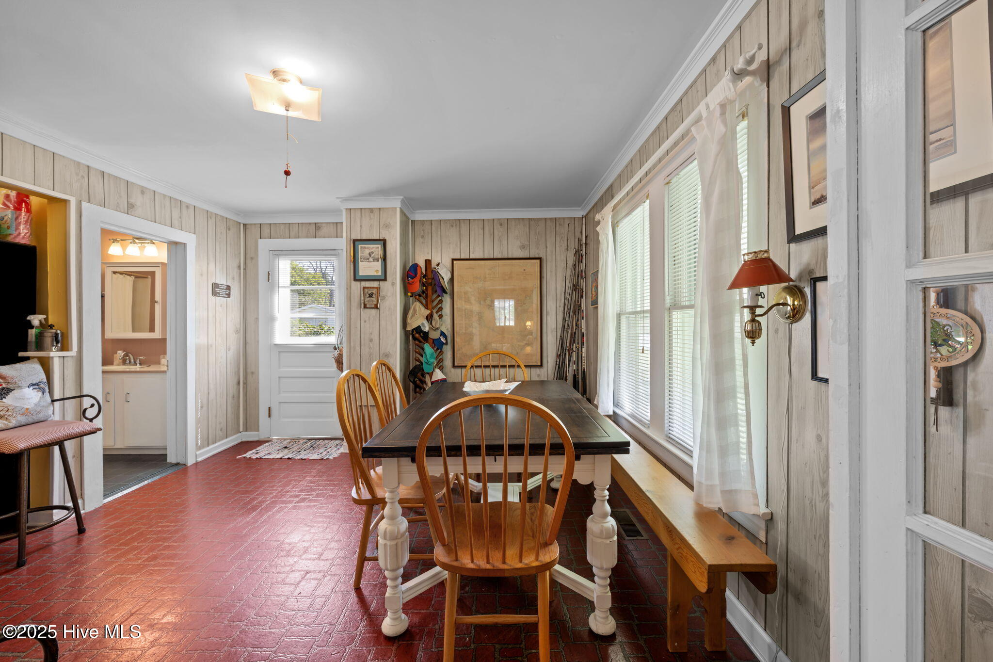 506 Broad Street Property Photo 14