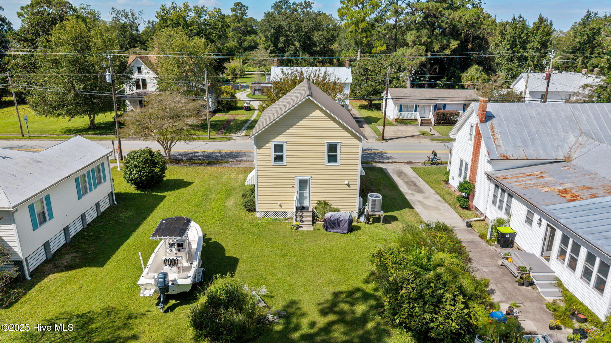 506 Broad Street Property Photo 31