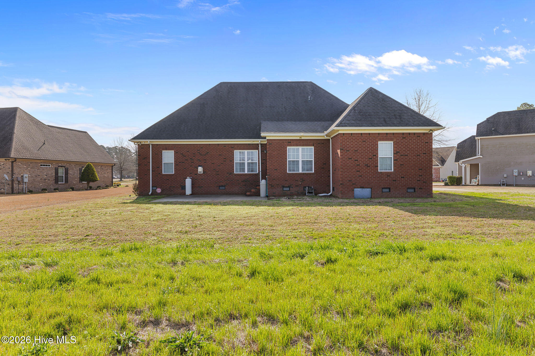 102 Atsur Place Property Photo 5
