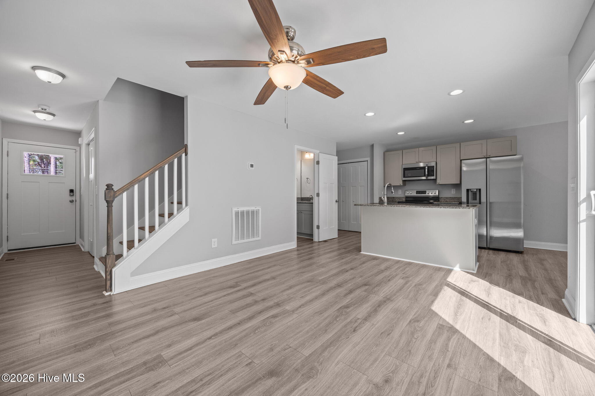645 S Gaines Street Property Photo 19