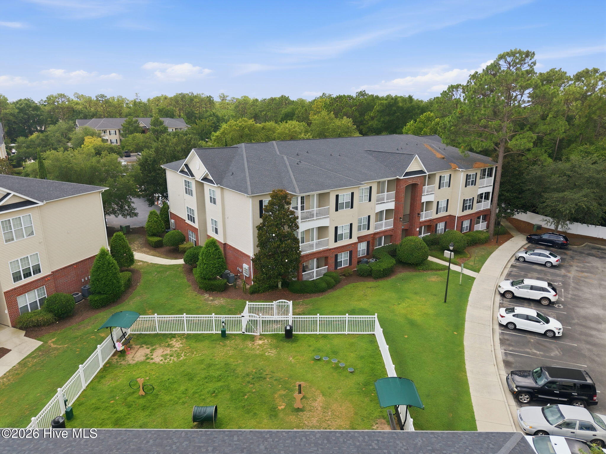 1500 Cadfel Court 202 Property Photo 14