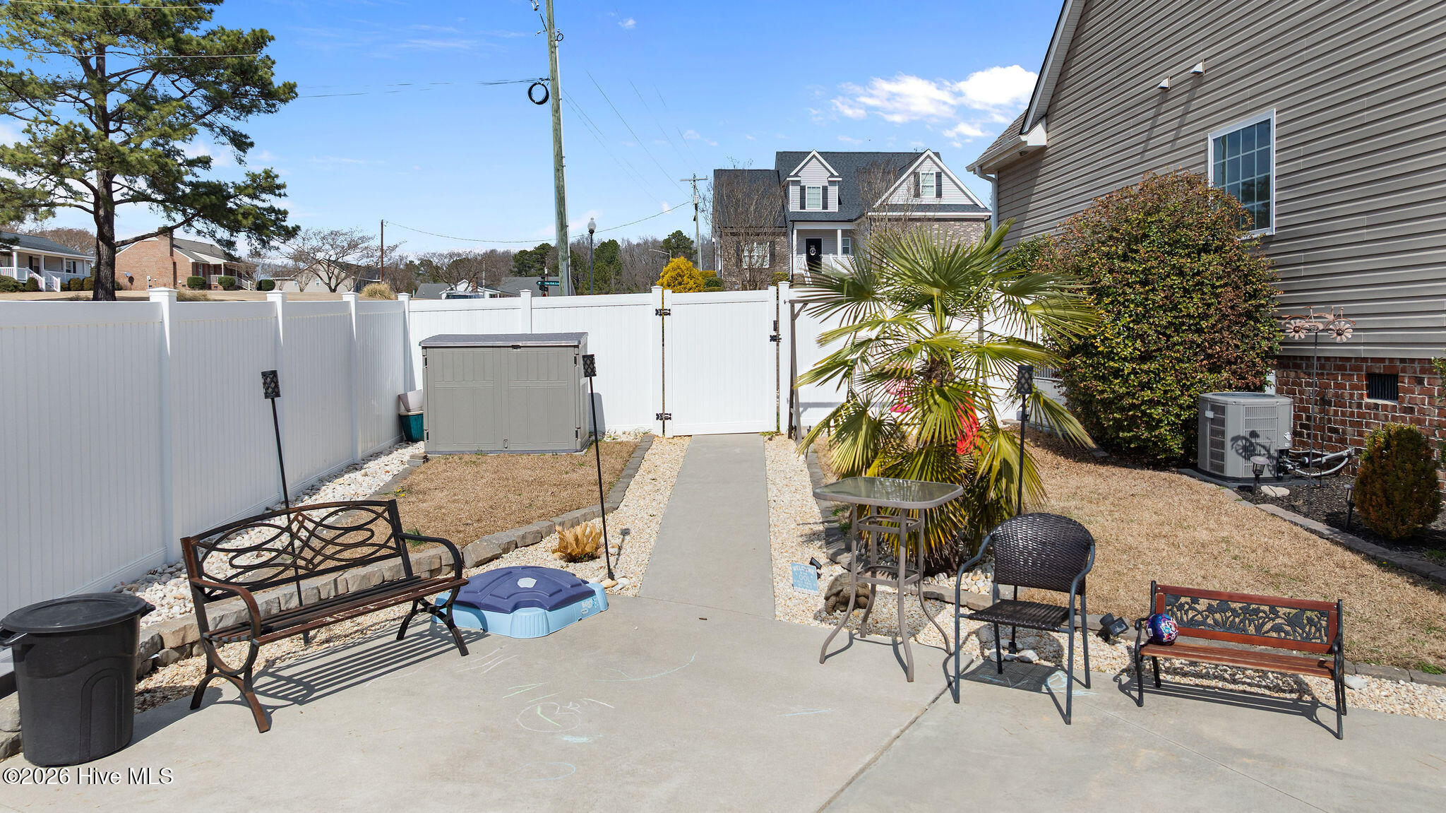 850 Live Oak Lane Property Photo 33