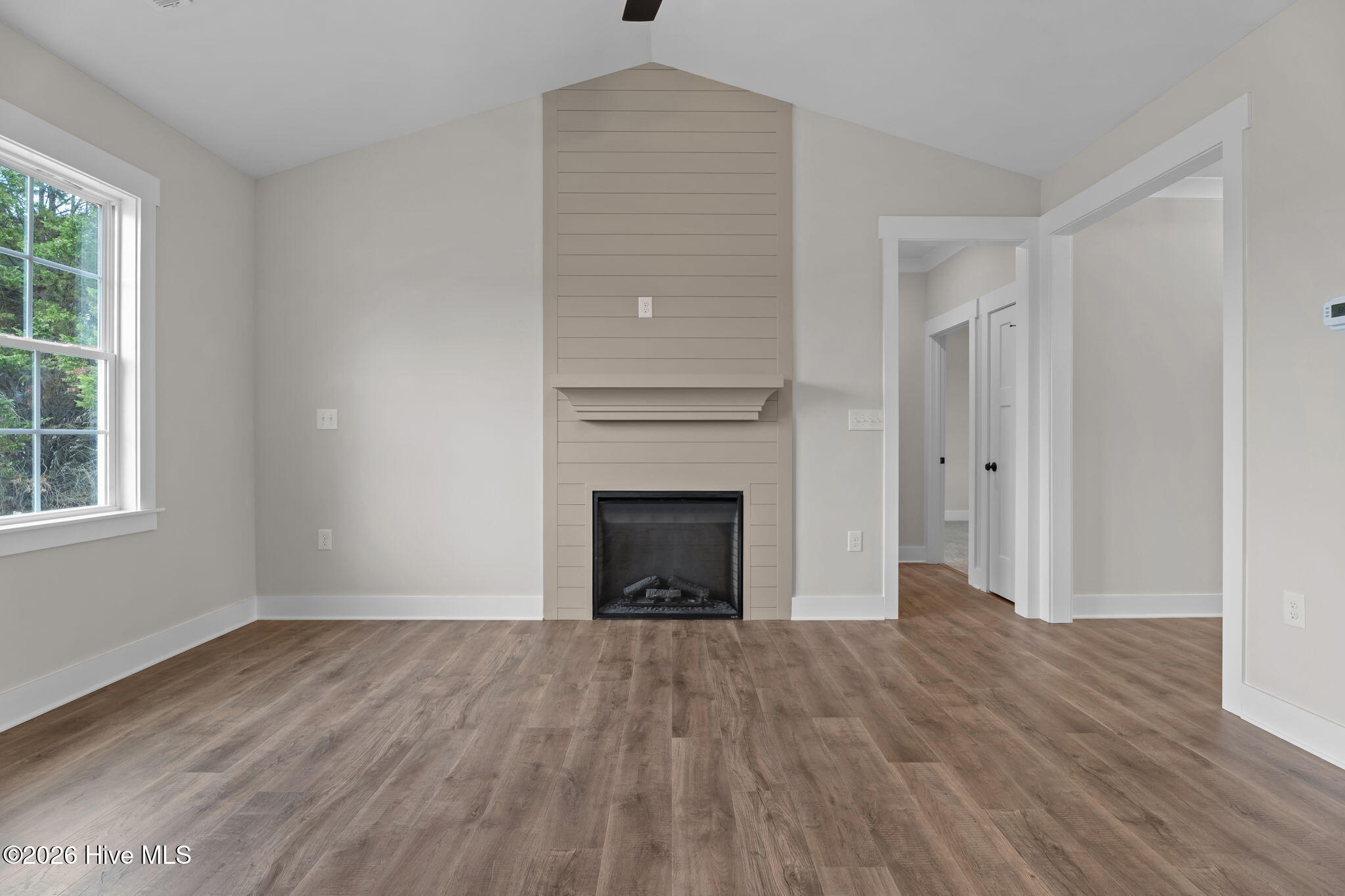 7507 Squirrel Den Road Property Photo 11