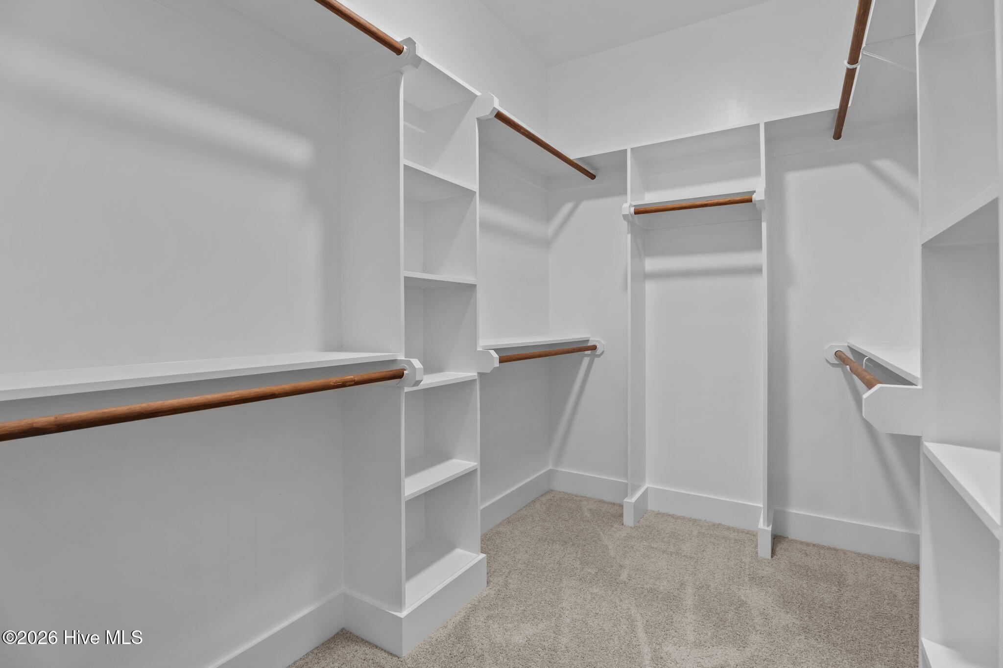 7507 Squirrel Den Road Property Photo 18