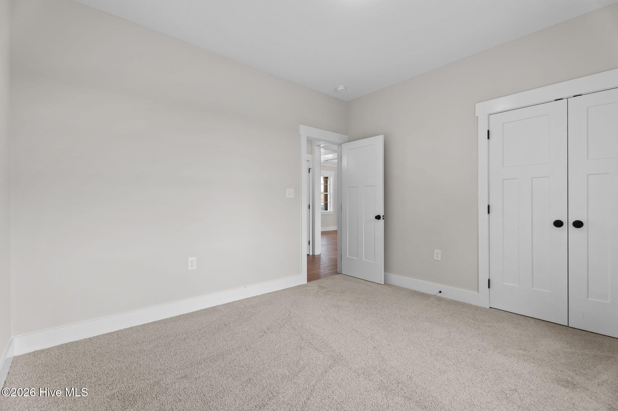 7507 Squirrel Den Road Property Photo 19