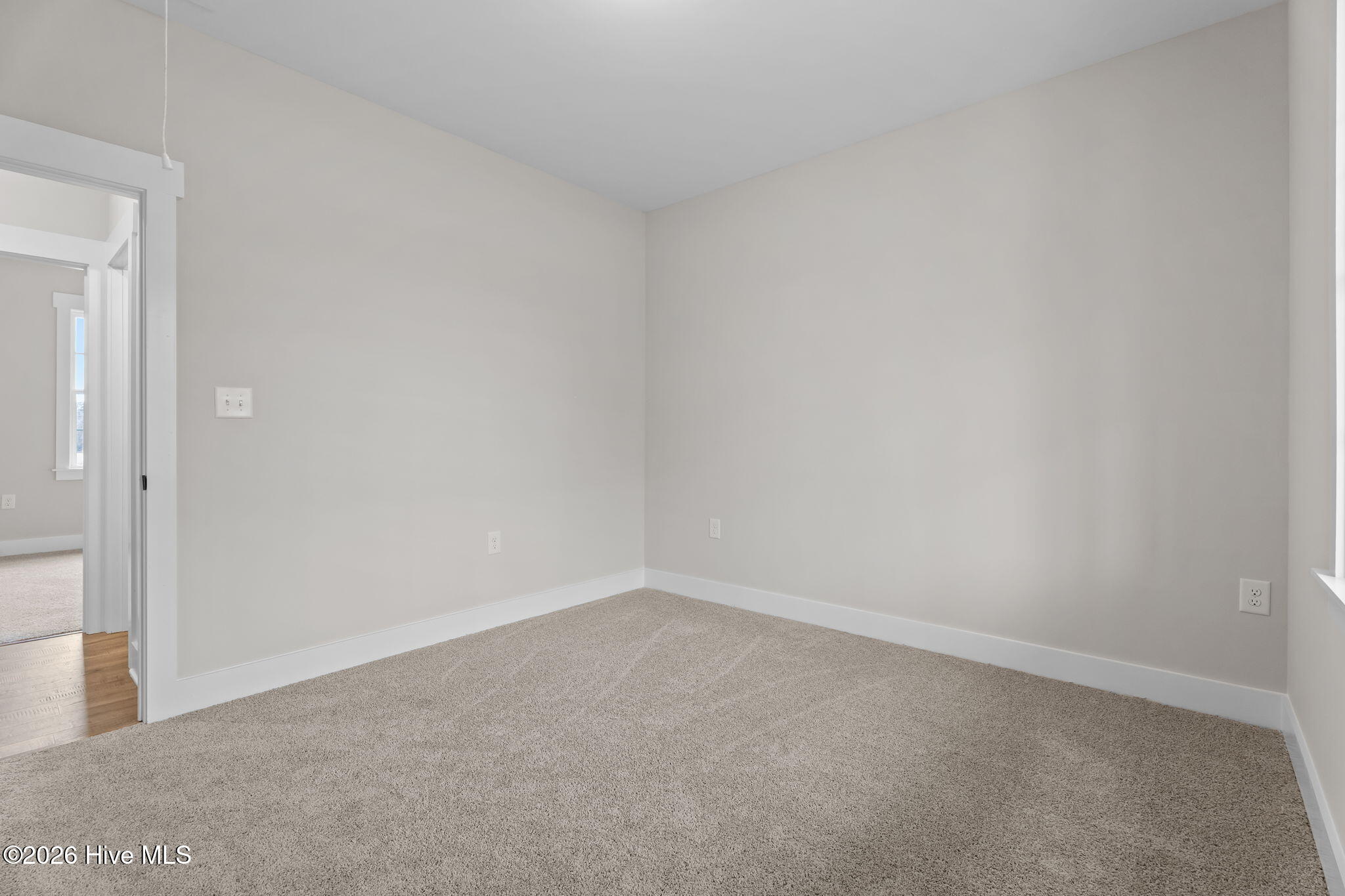 7507 Squirrel Den Road Property Photo 23