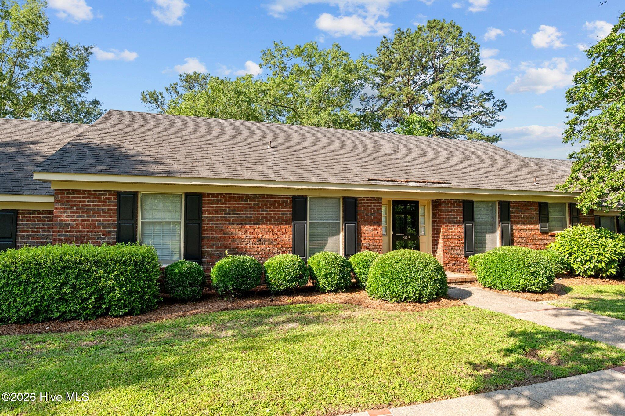 809 Greenbriar Road Property Photo 14