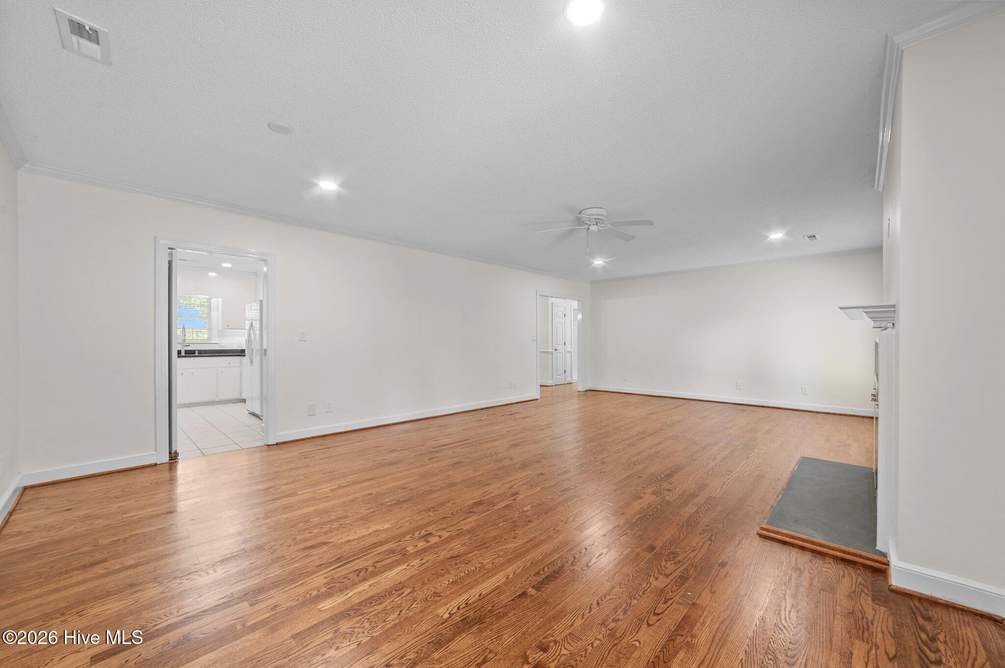 809 Greenbriar Road Property Photo 27
