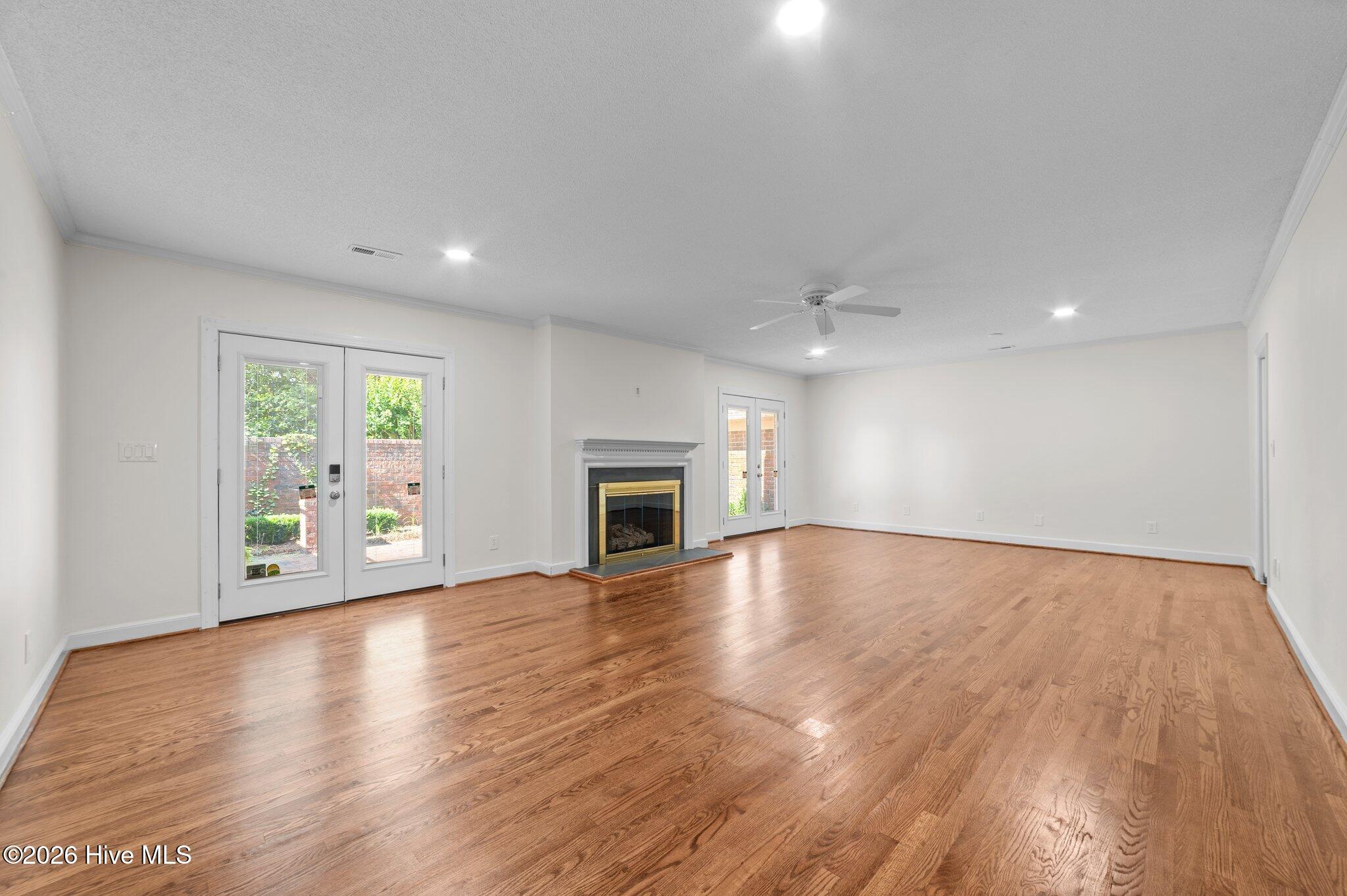 809 Greenbriar Road Property Photo 30