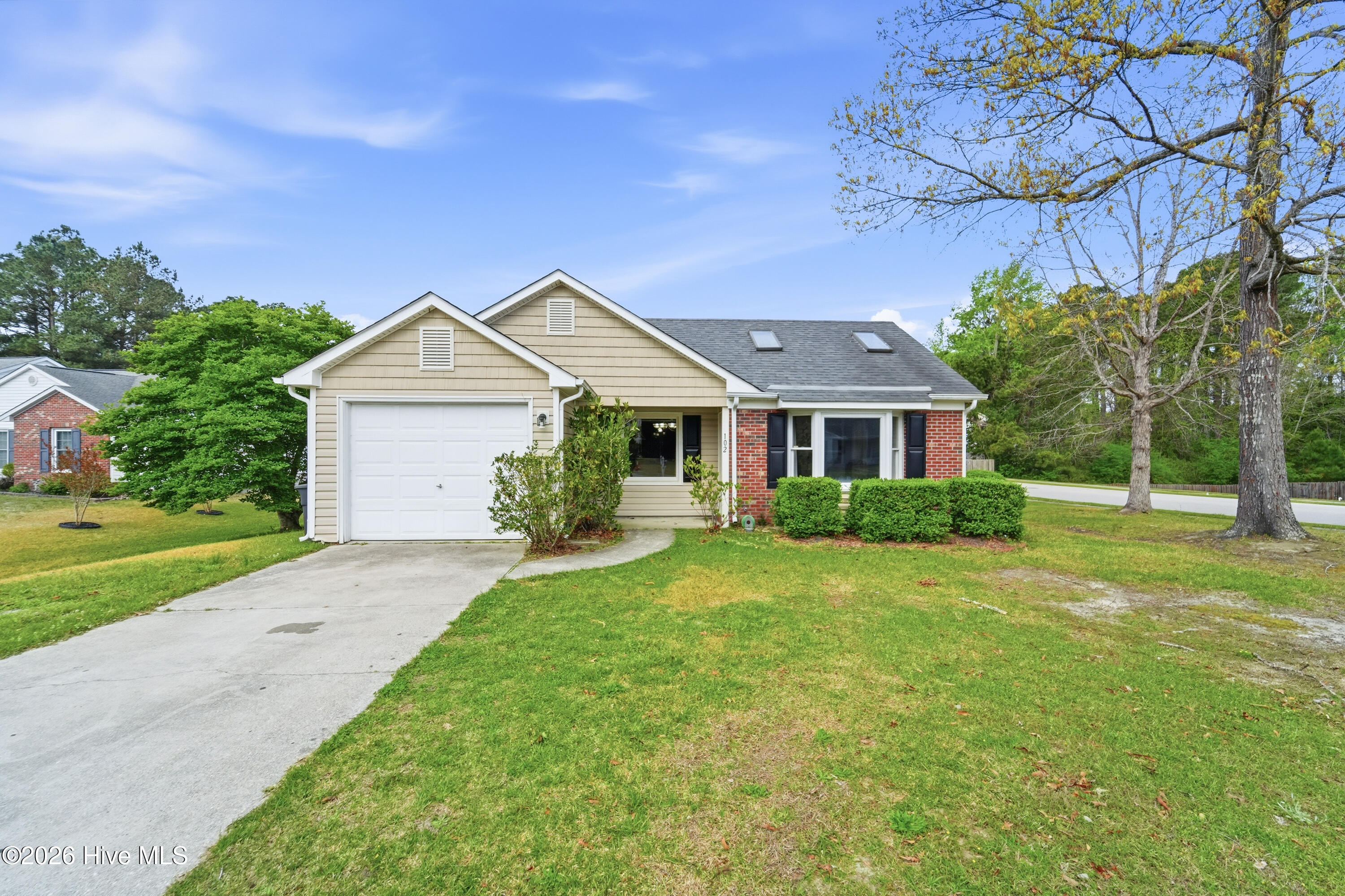 102 Caswell Court Property Photo 1