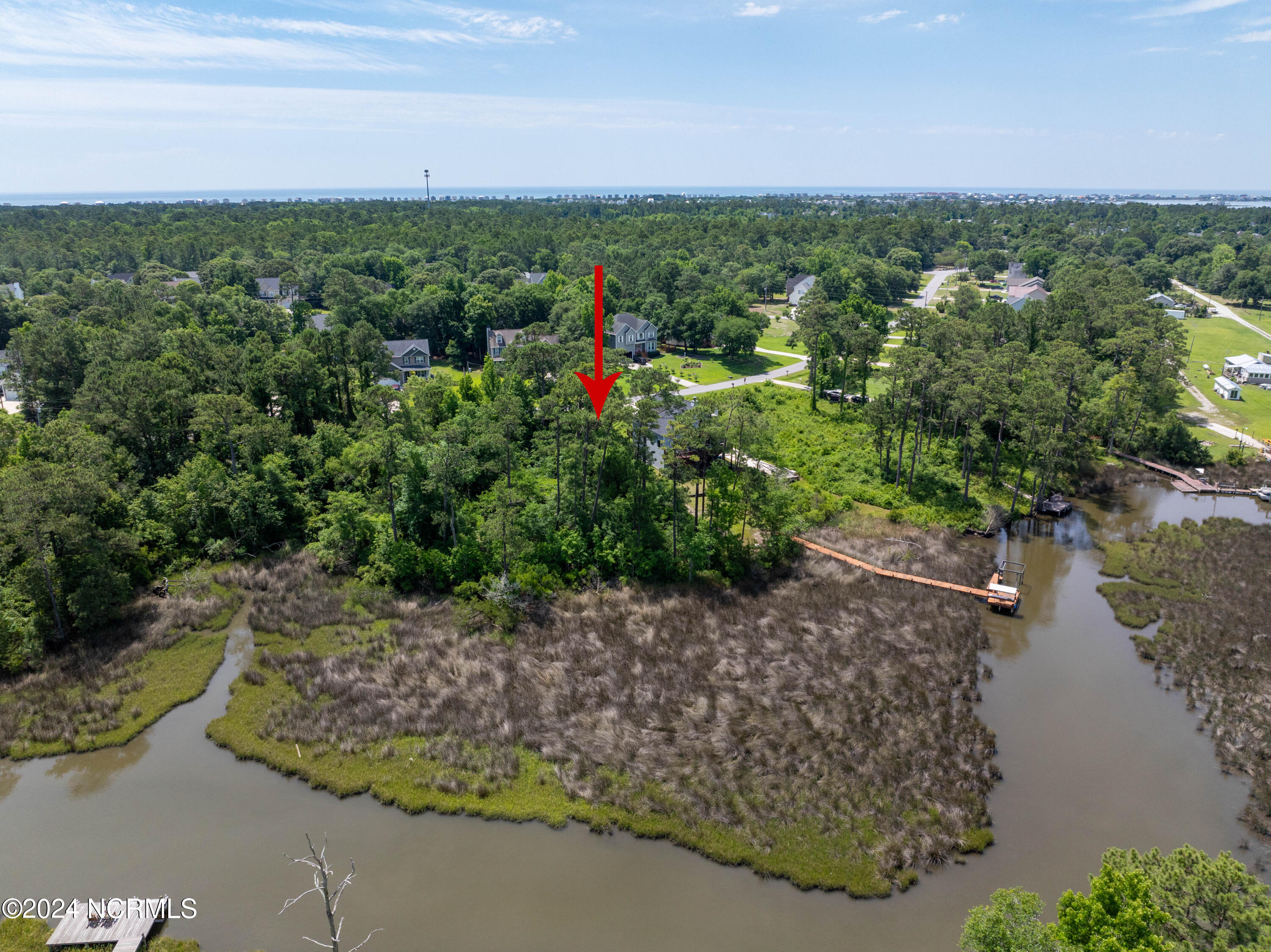 327 Chadwick Shores Drive Property Photo 10