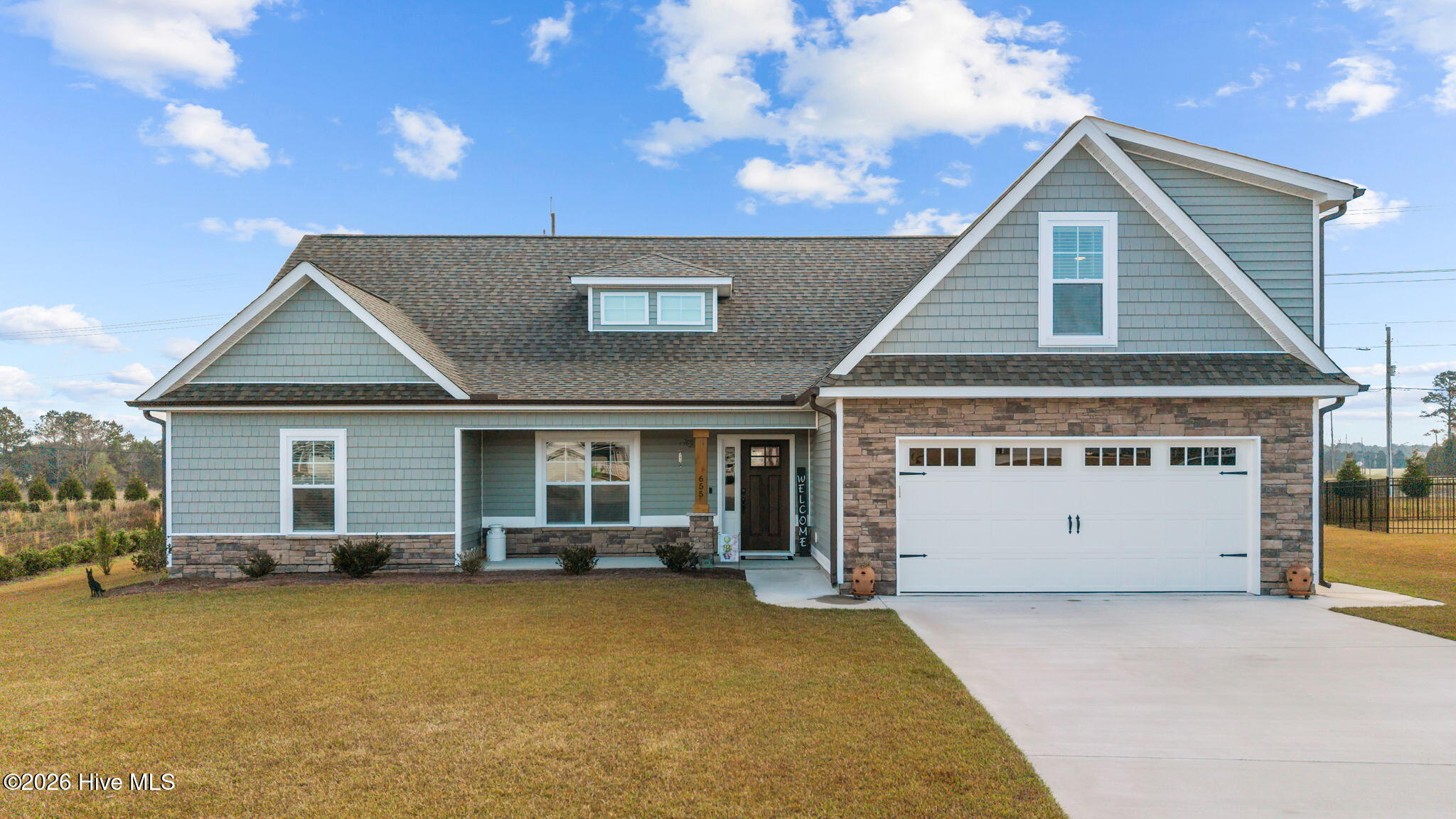 655 Norberry Drive Property Photo 1