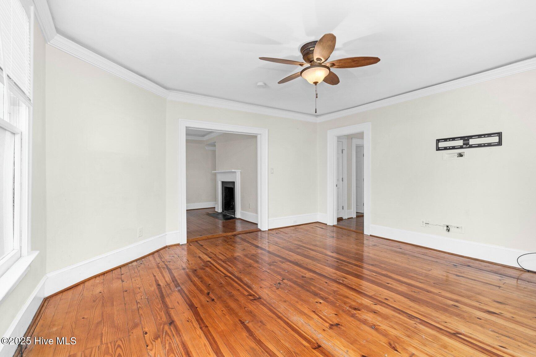 605 Saint David Street Property Photo 7