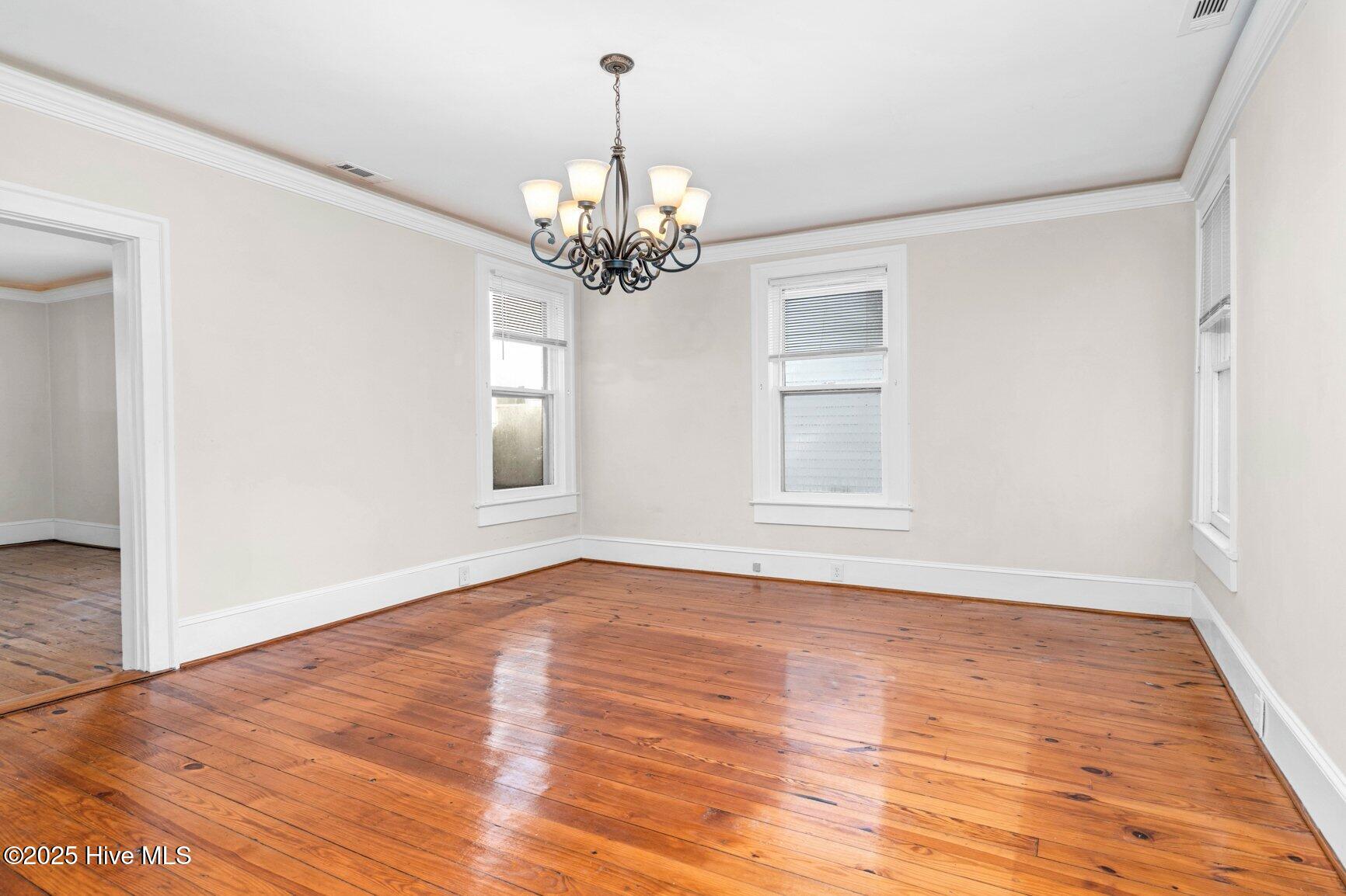 605 Saint David Street Property Photo 11