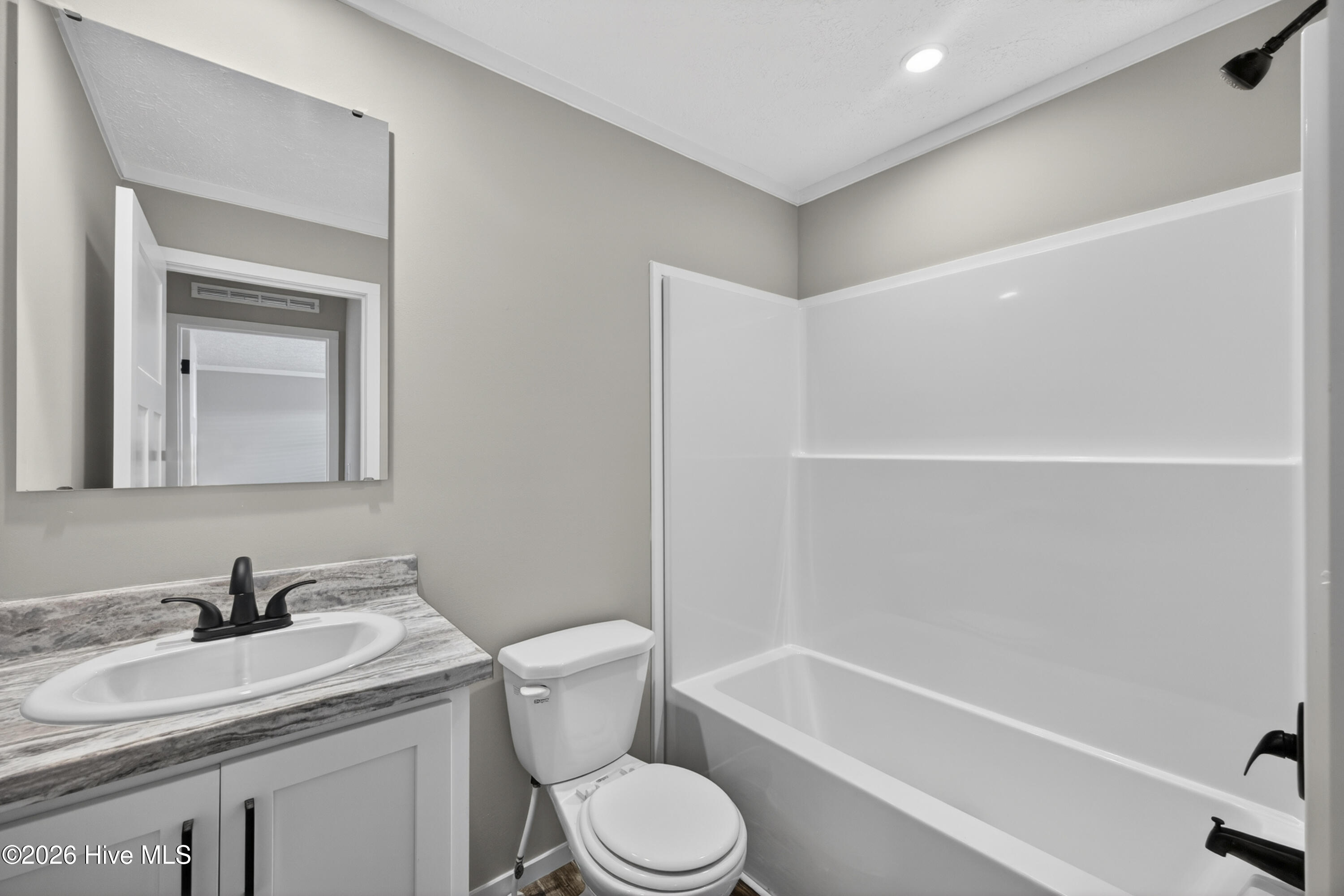 1021 Pine Ridge Court Property Photo 17