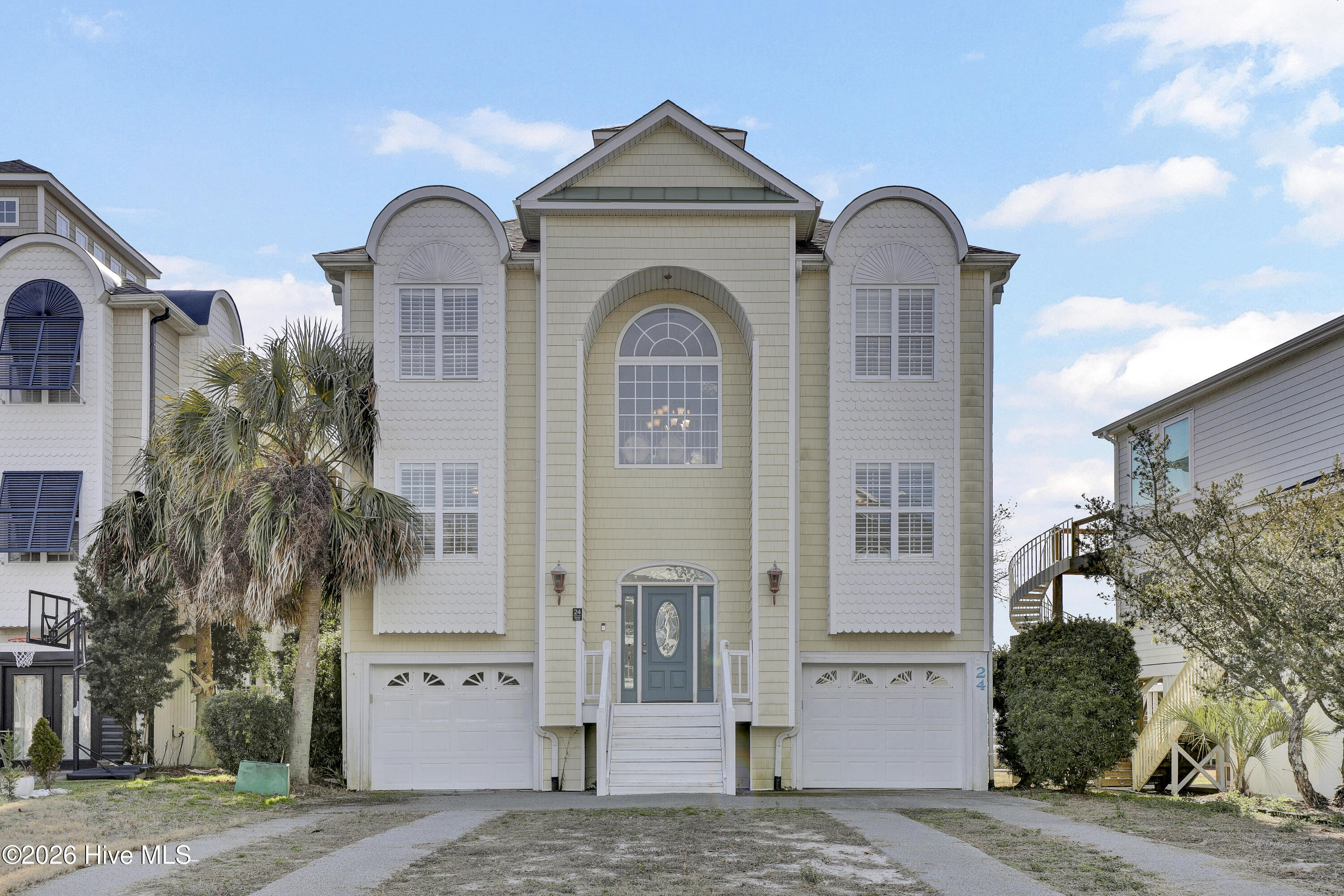 24 Sandy Lane Property Photo 1