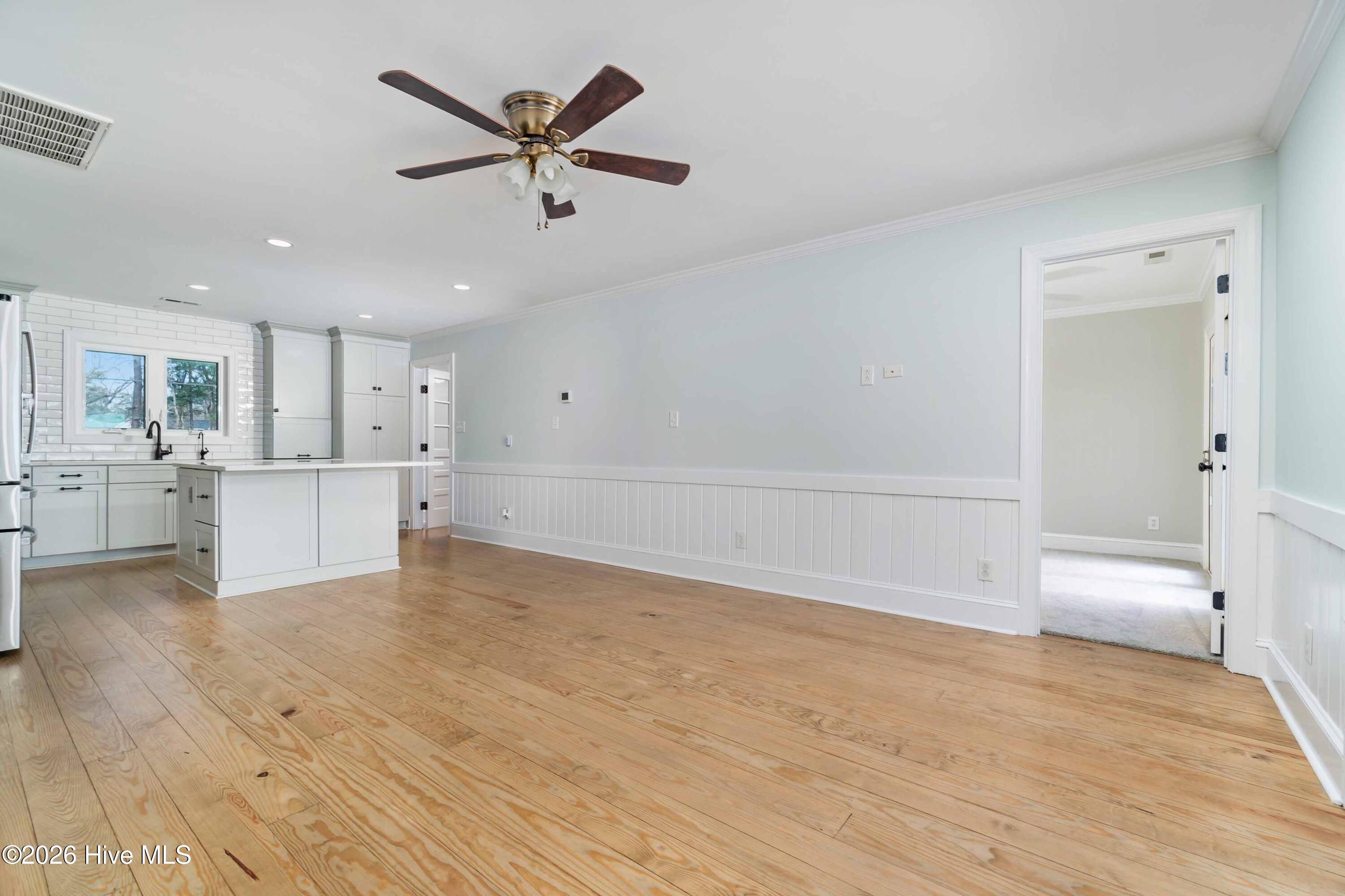 3465 Janiero Road Property Photo 6
