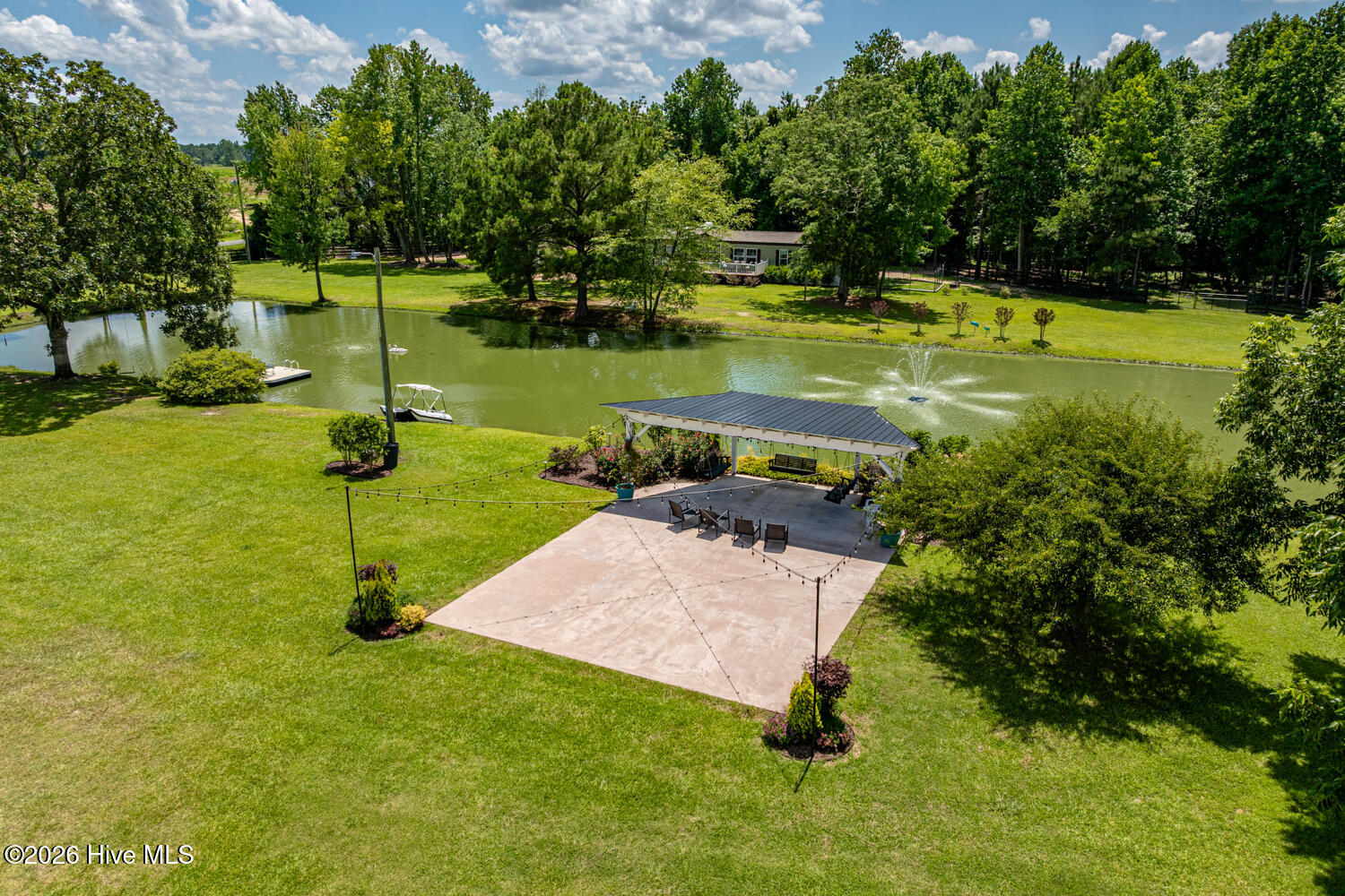 474 E Barefoot Road Property Photo 9