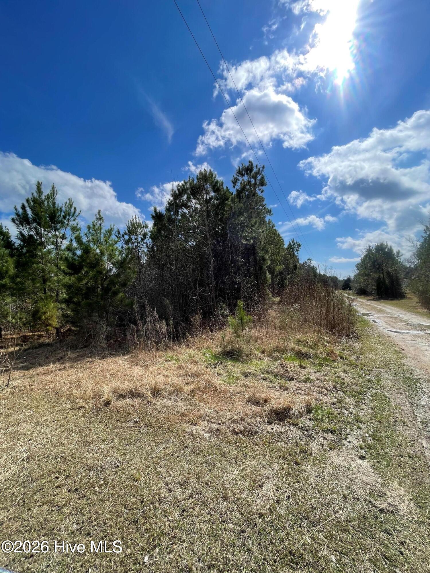 0 Split Drive Se Property Photo 3
