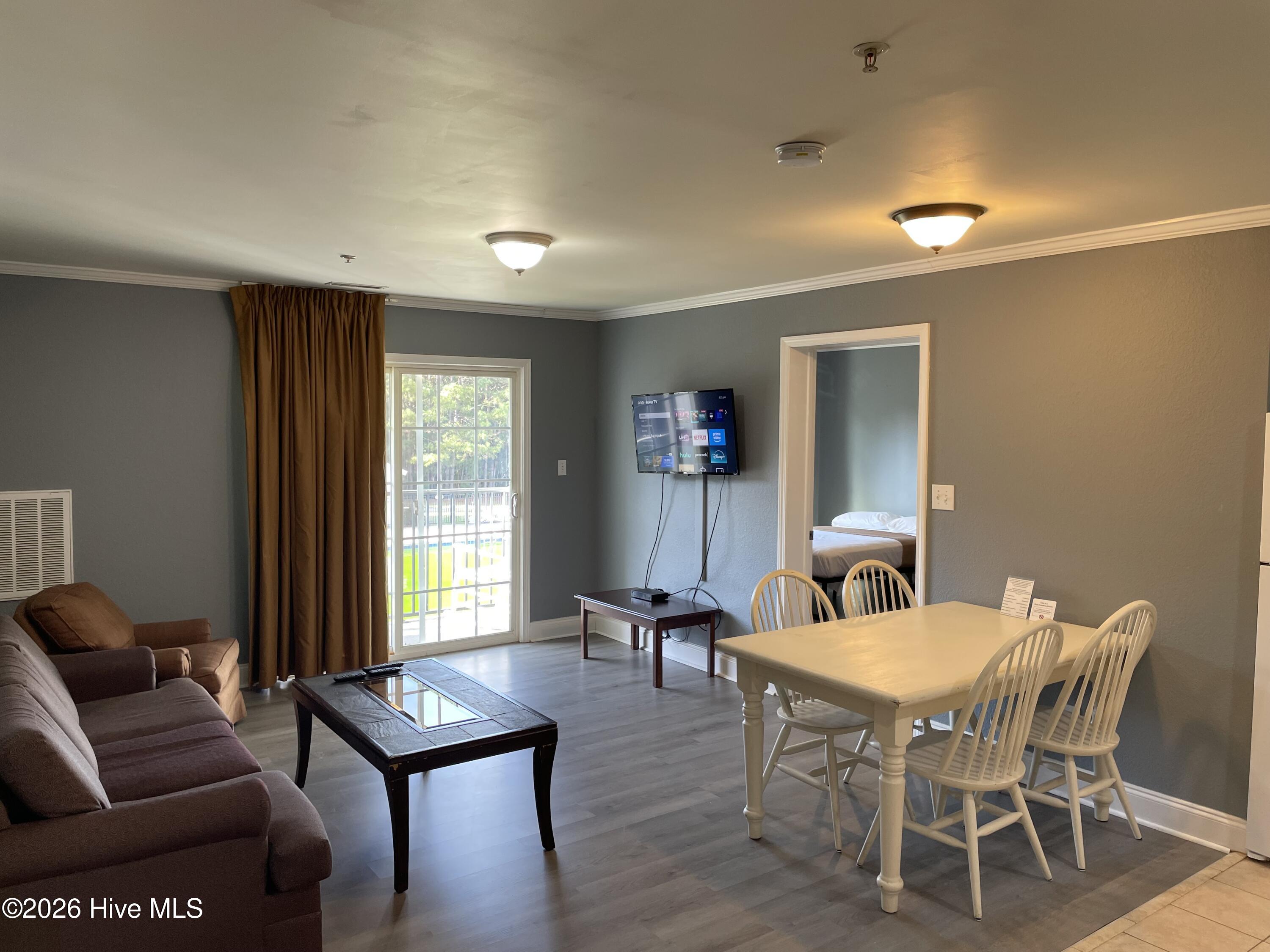 520 Little River Farm Boulevard C202 Property Photo 6