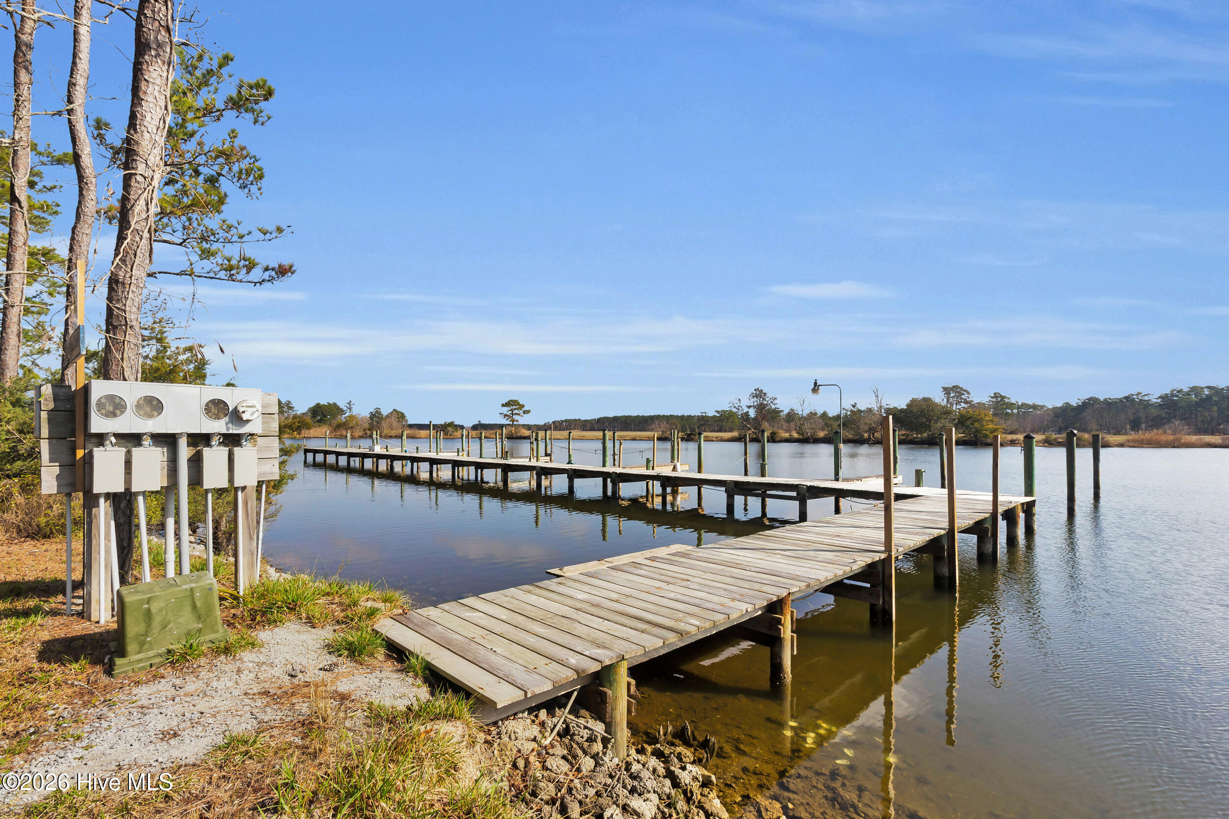 61 Spinnaker Point Road N Property Photo 40