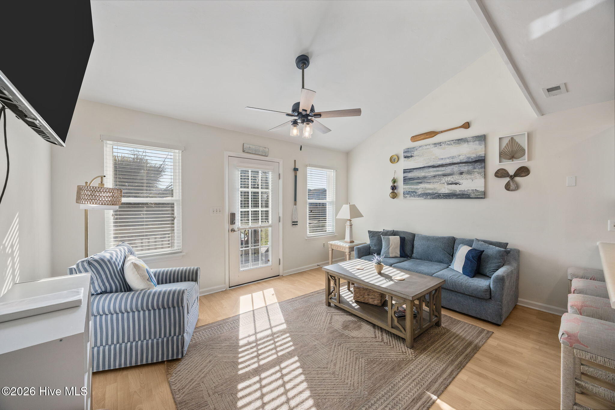 9 Bermuda Landing Place Property Photo 8