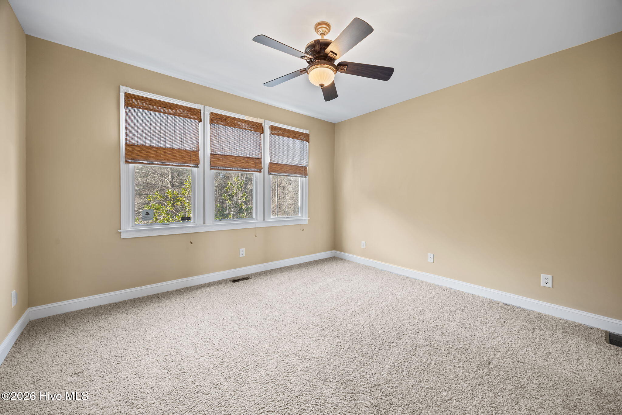 486 Sandy Point Drive Property Photo 15