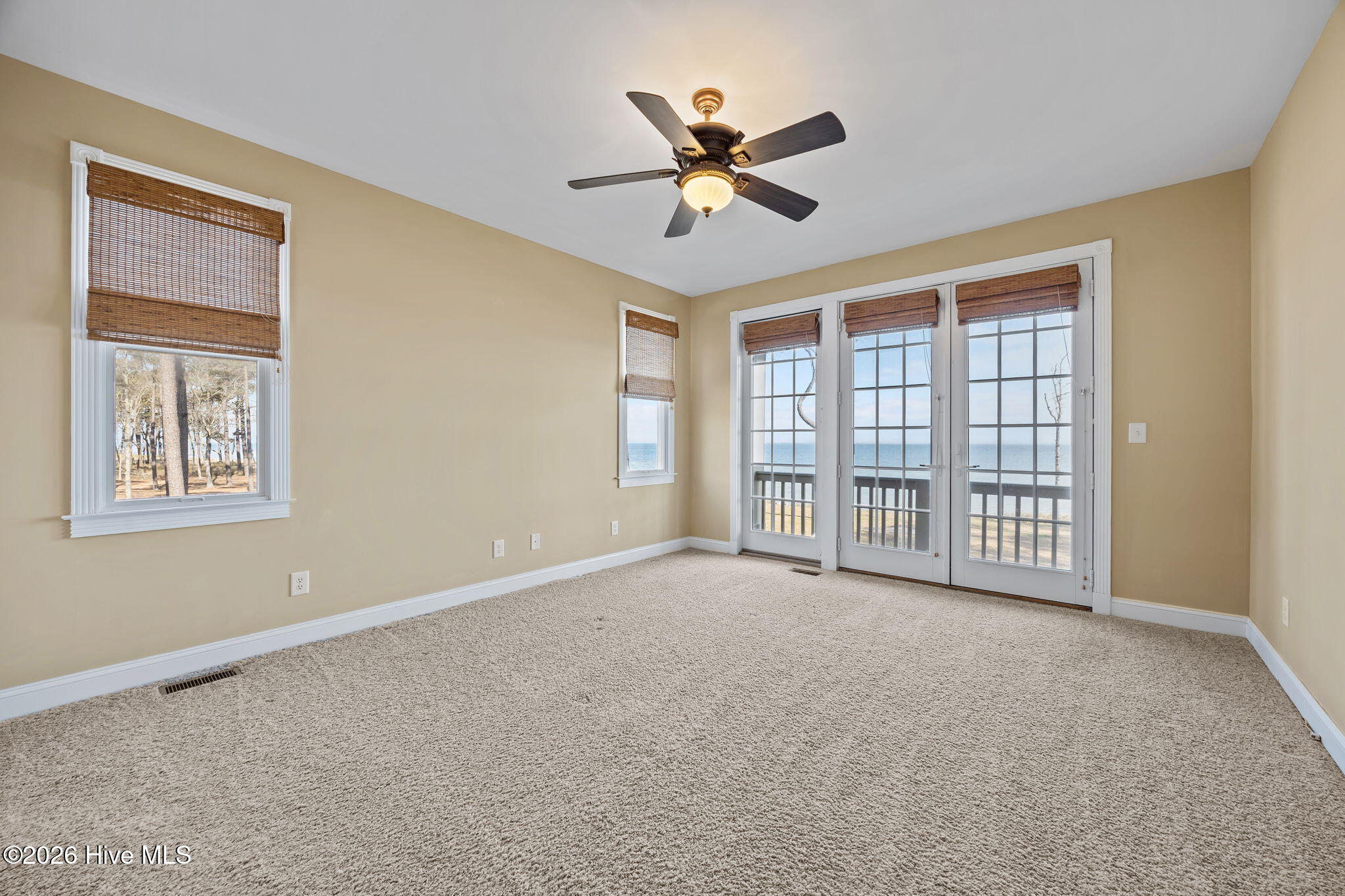 486 Sandy Point Drive Property Photo 18