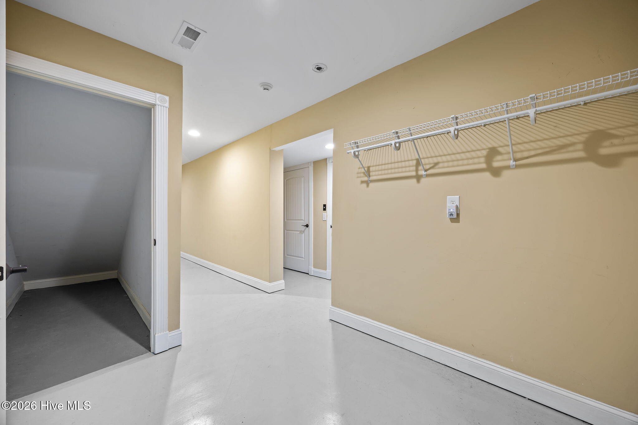 486 Sandy Point Drive Property Photo 24