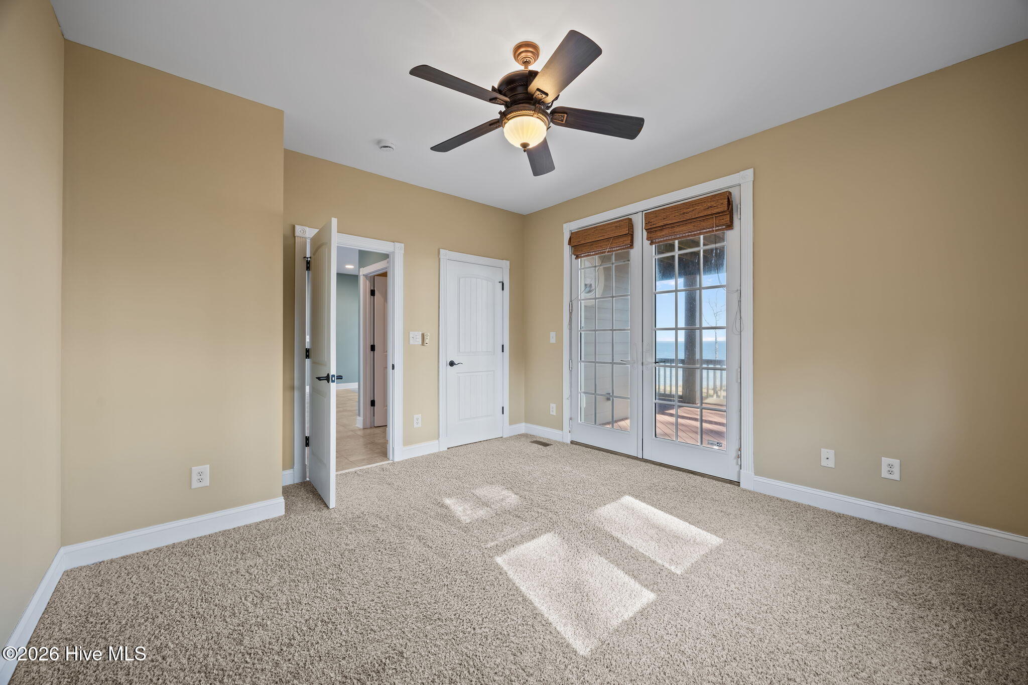 486 Sandy Point Drive Property Photo 27