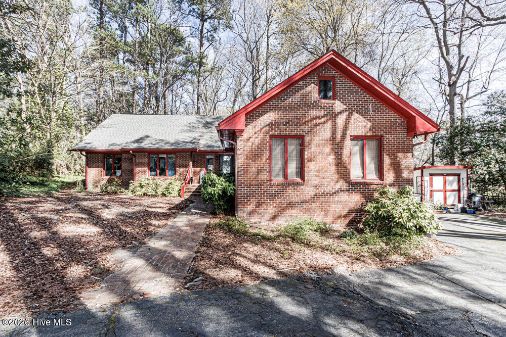 3420 Mansfield Drive Property Photo 4