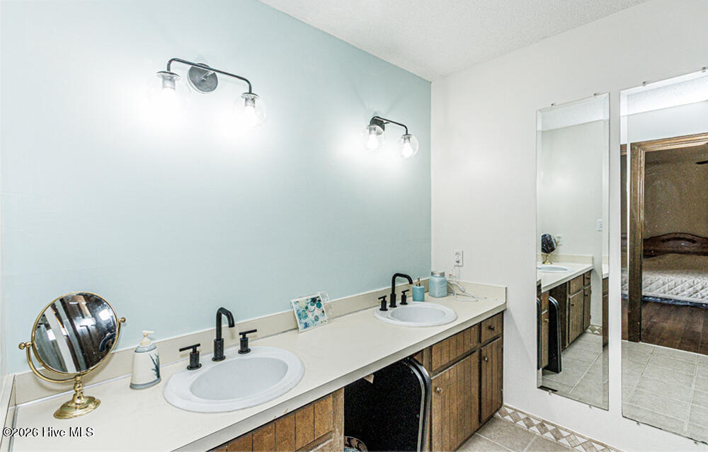 3420 Mansfield Drive Property Photo 42