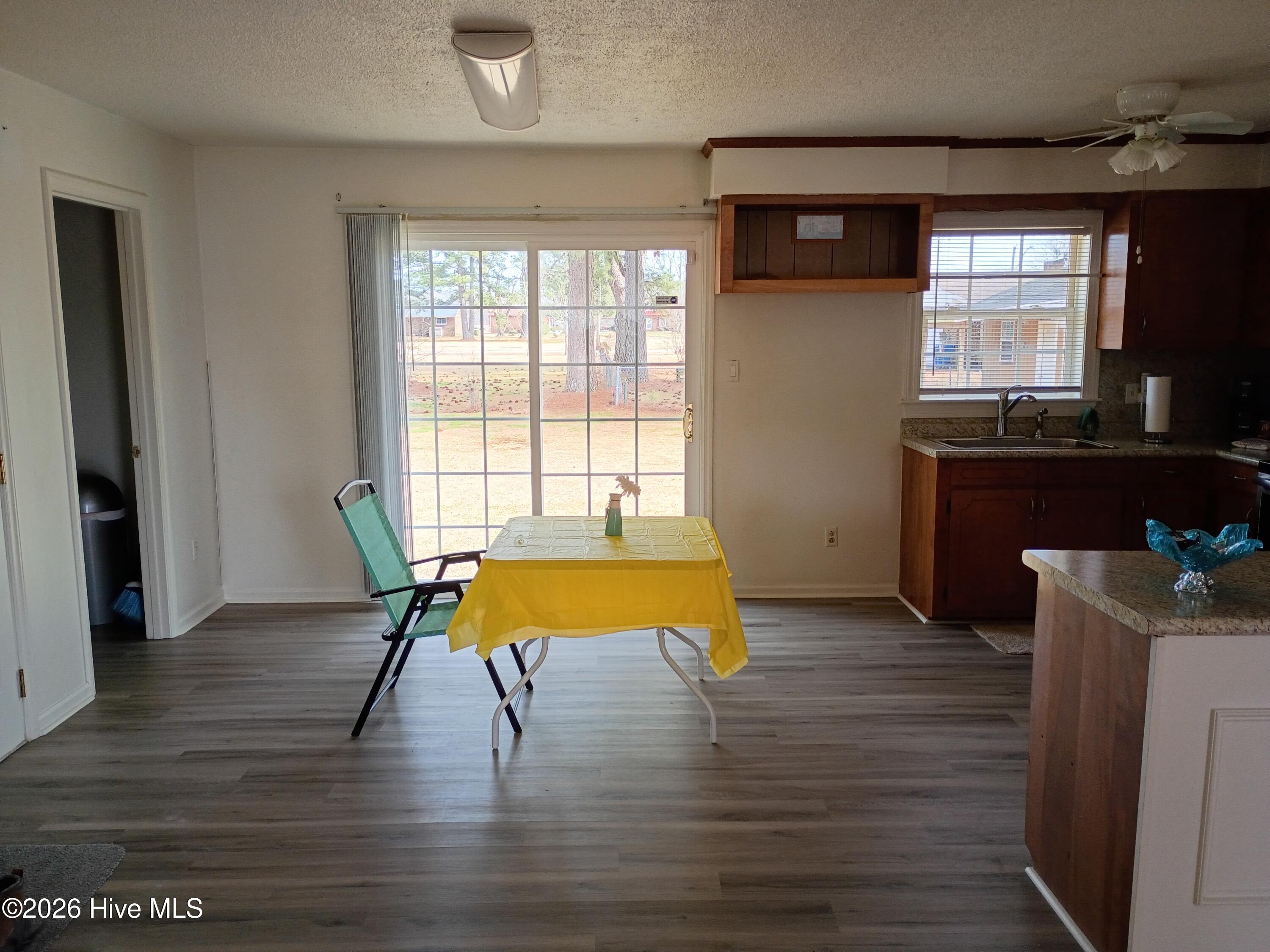 351 S 7th Street S Property Photo 10
