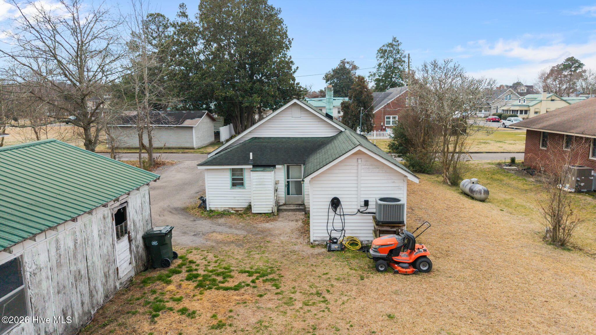 406 Howard Street Property Photo 11