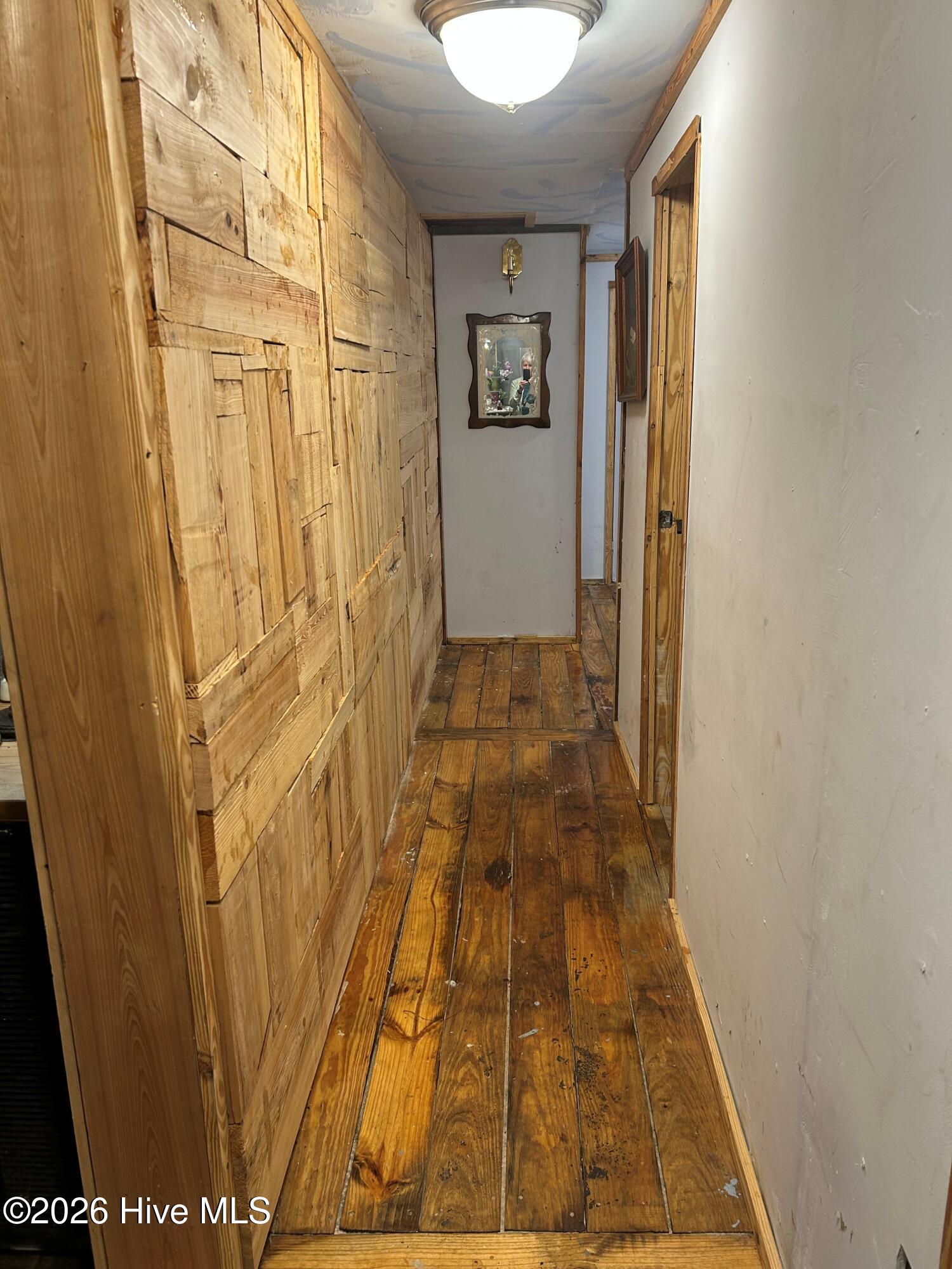 1039 Pine Ridge Road Property Photo 12