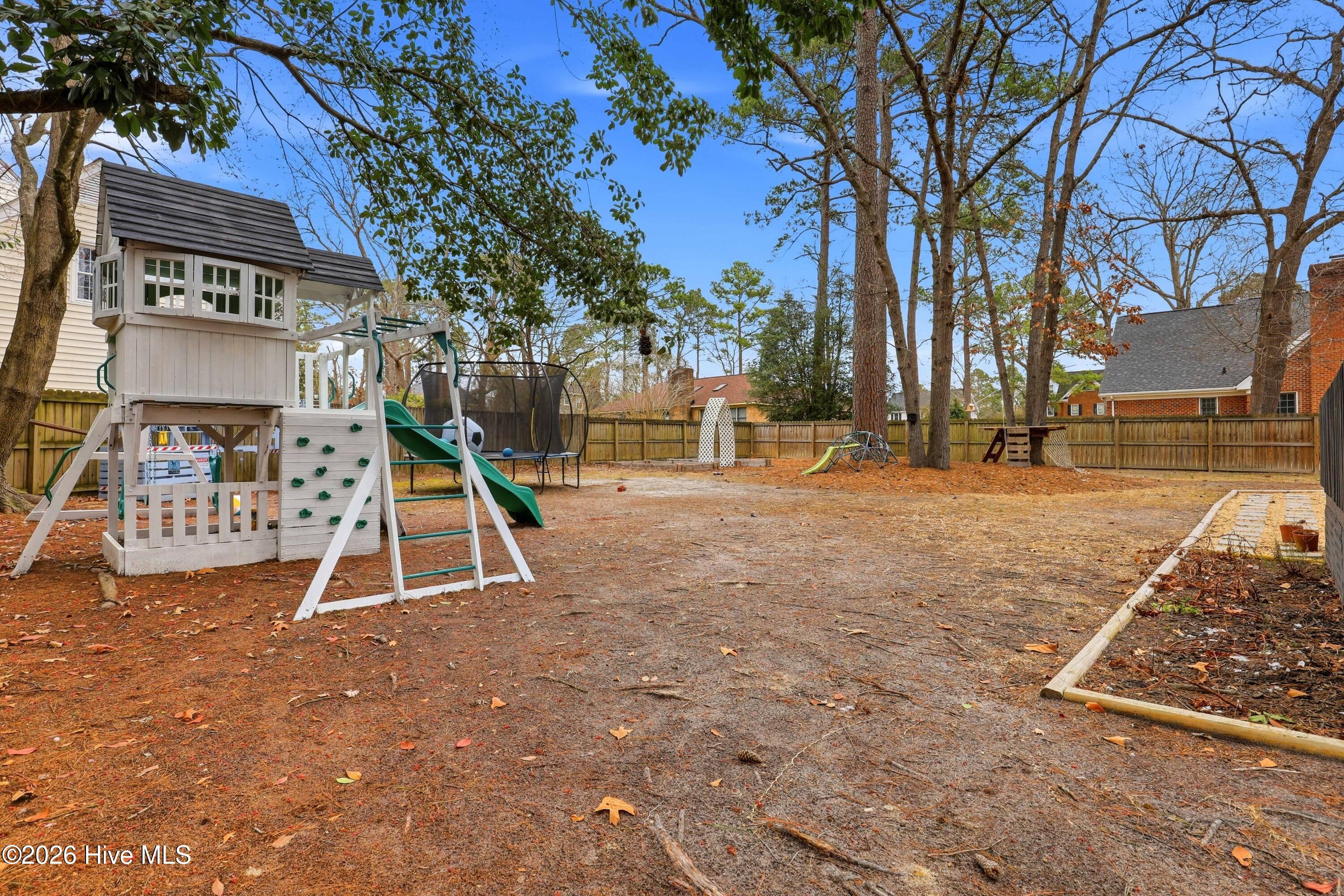 157 S Marion Drive Property Photo 46