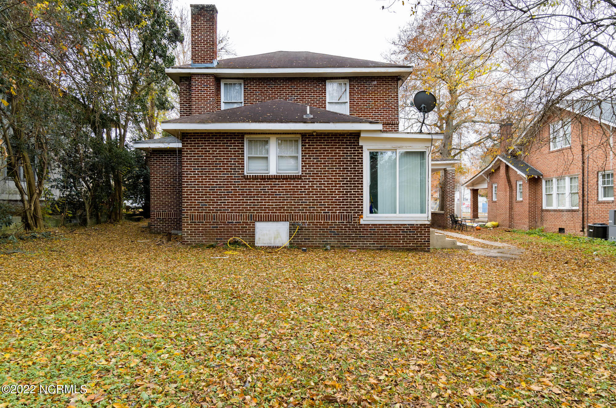 606 Hill Street Property Photo 18