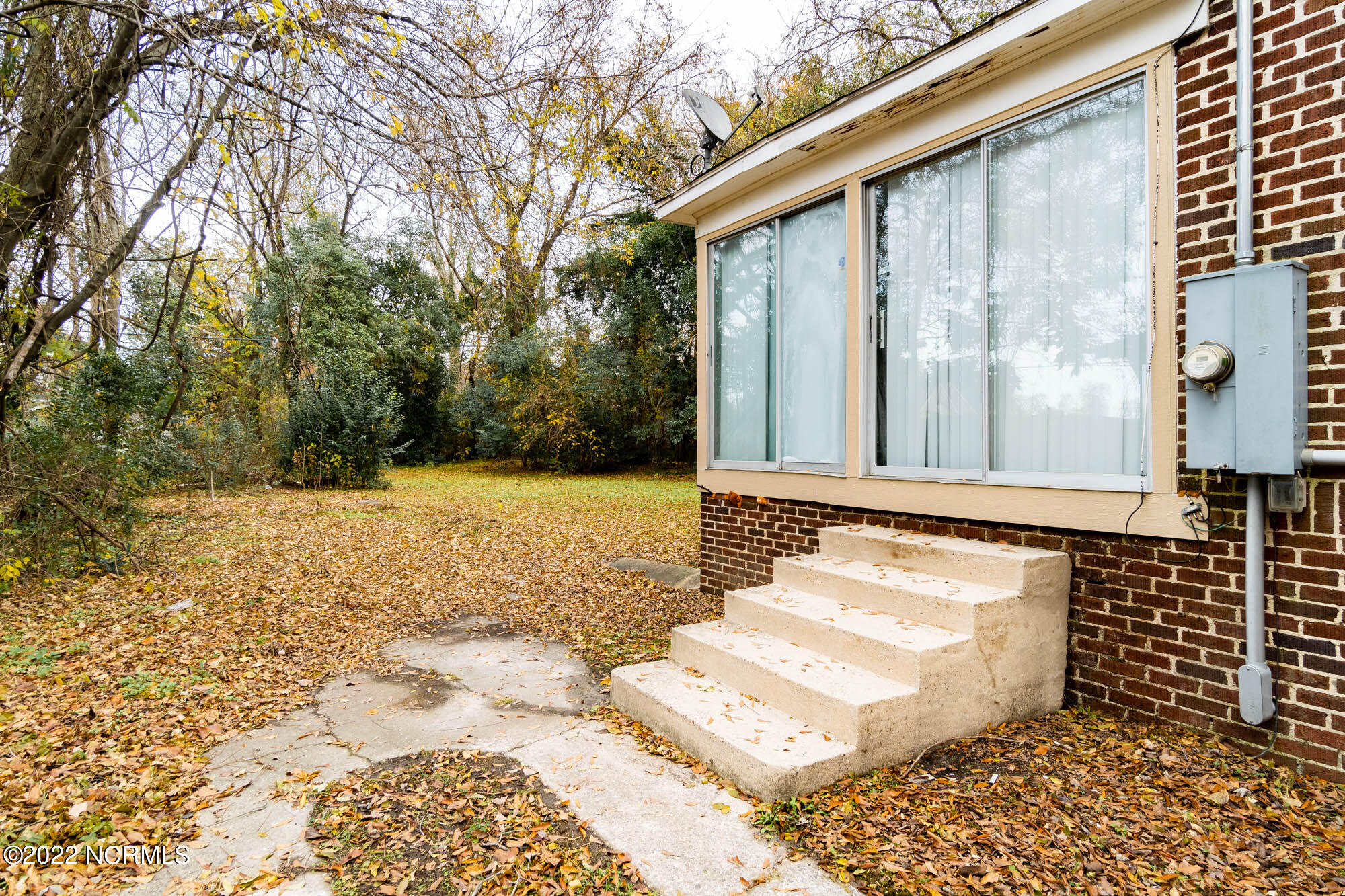 606 Hill Street Property Photo 19