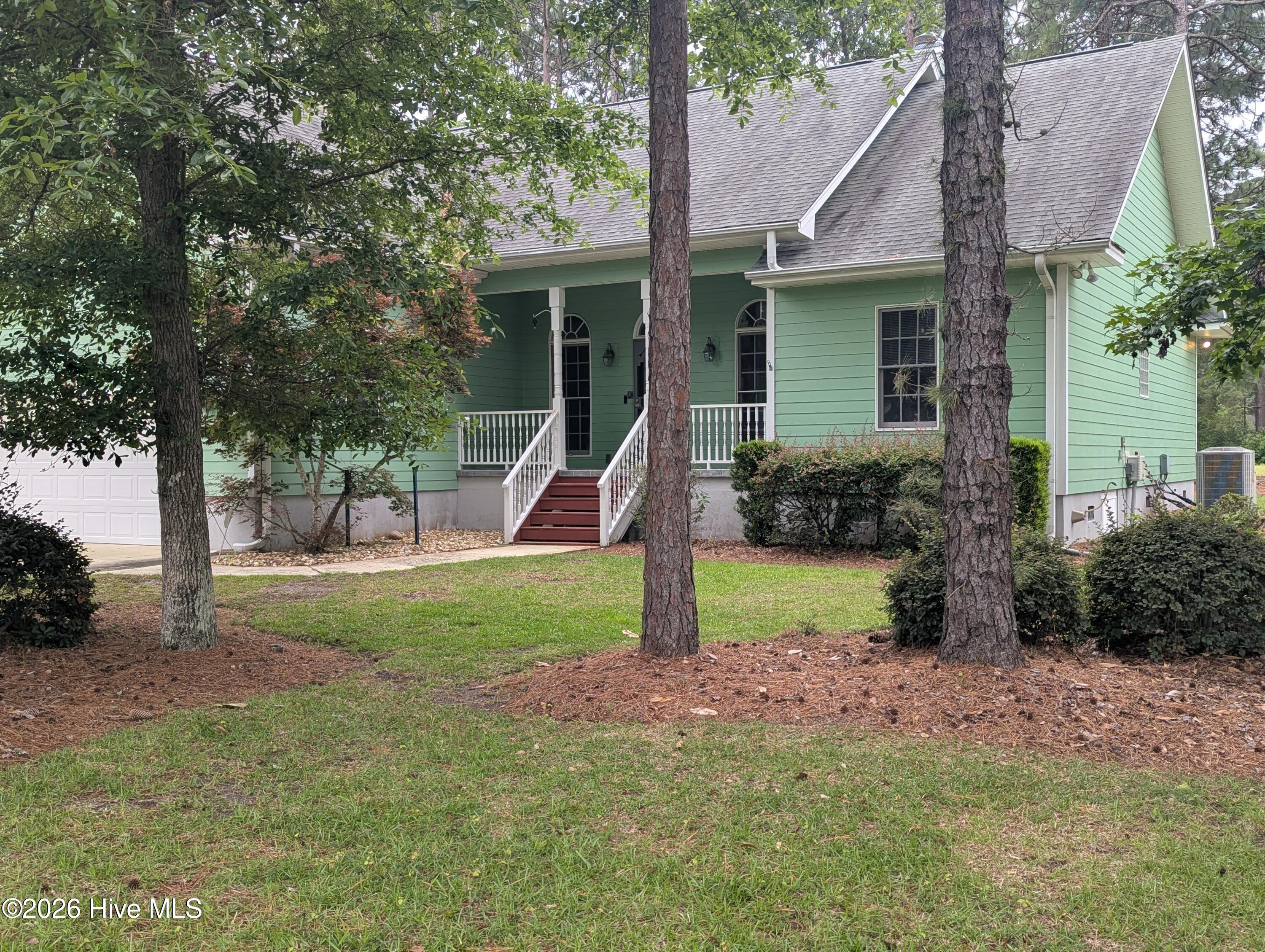 53 Country Club Drive Property Photo 2