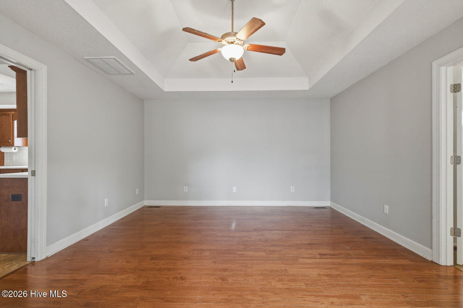 53 Country Club Drive Property Photo 15