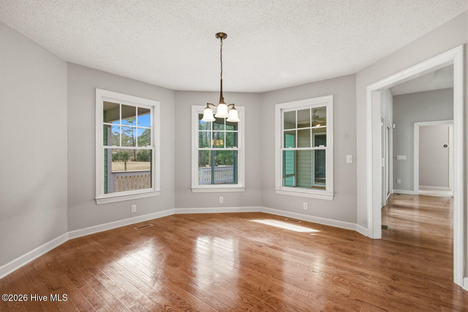 53 Country Club Drive Property Photo 25