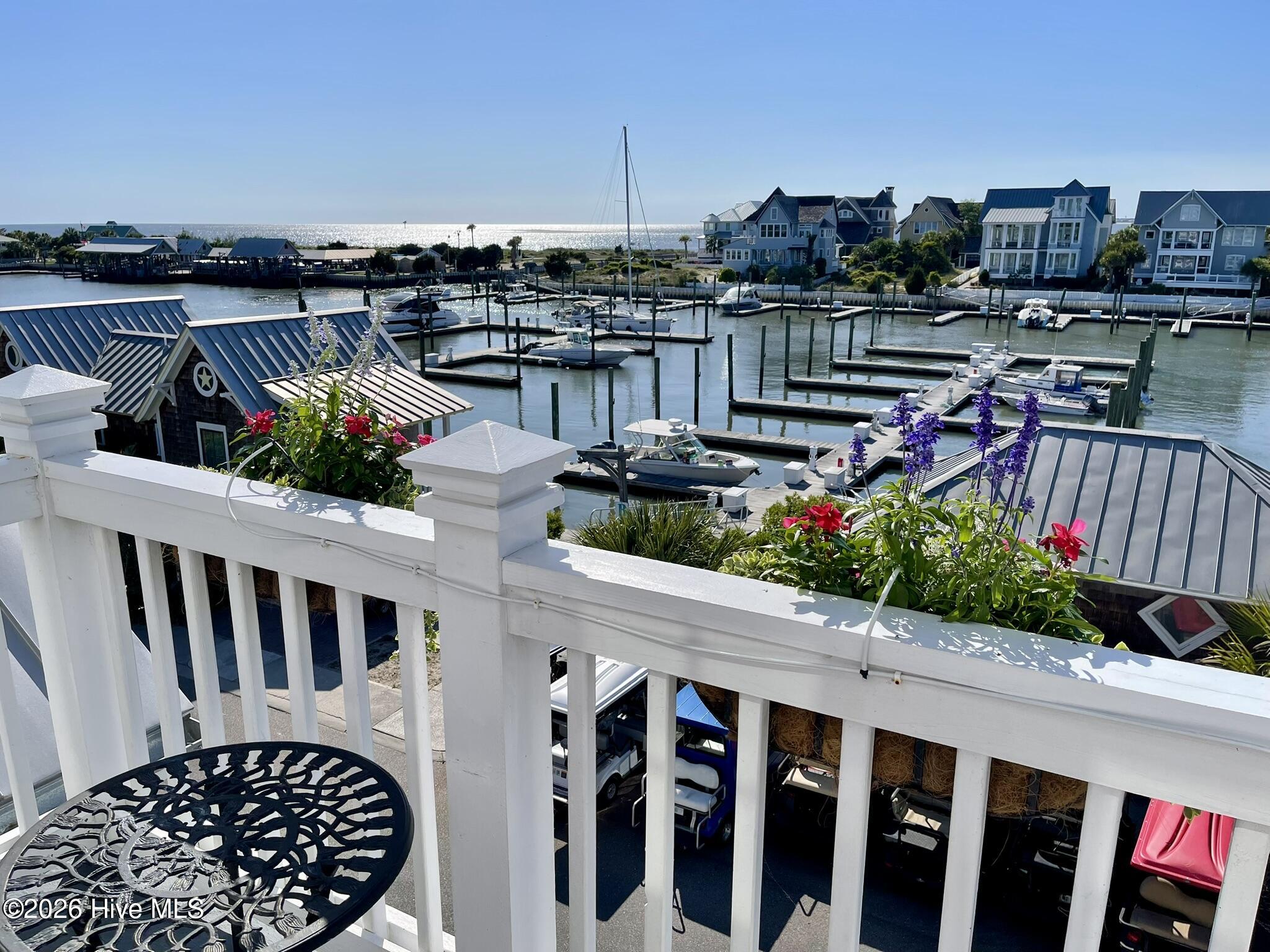 2 Keelson Row Property Photo 18