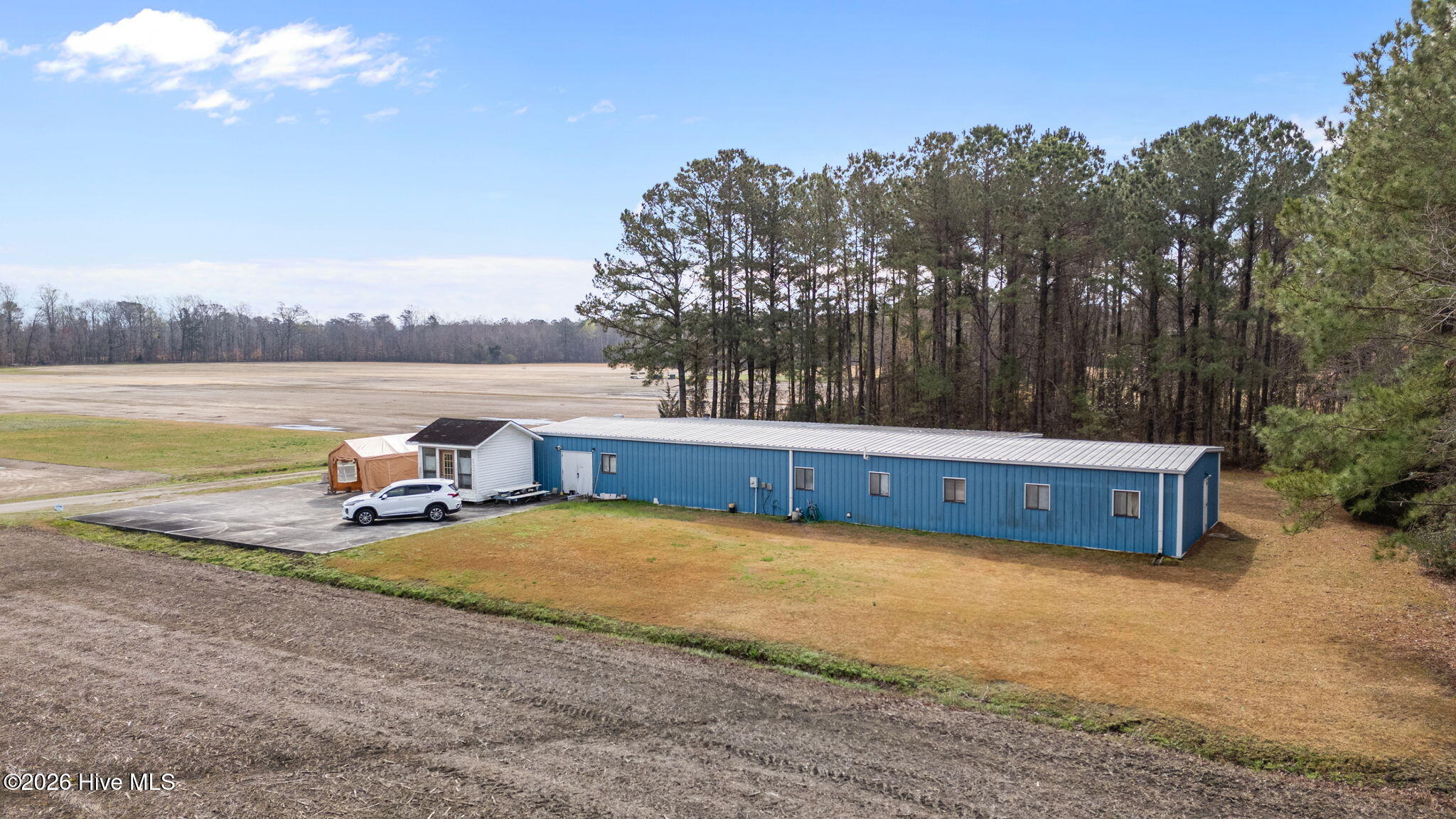230 Boones Lane Property Photo 3