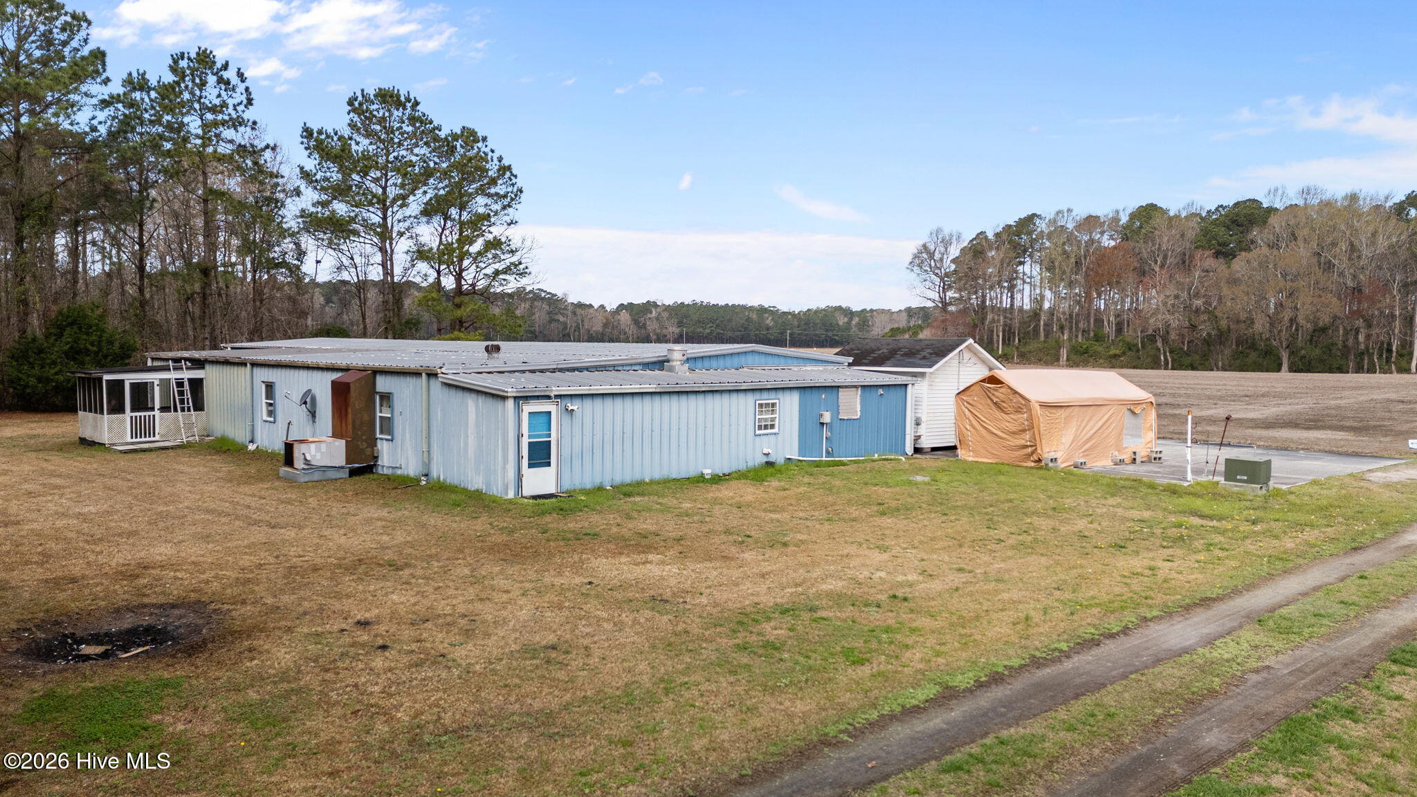 230 Boones Lane Property Photo 4