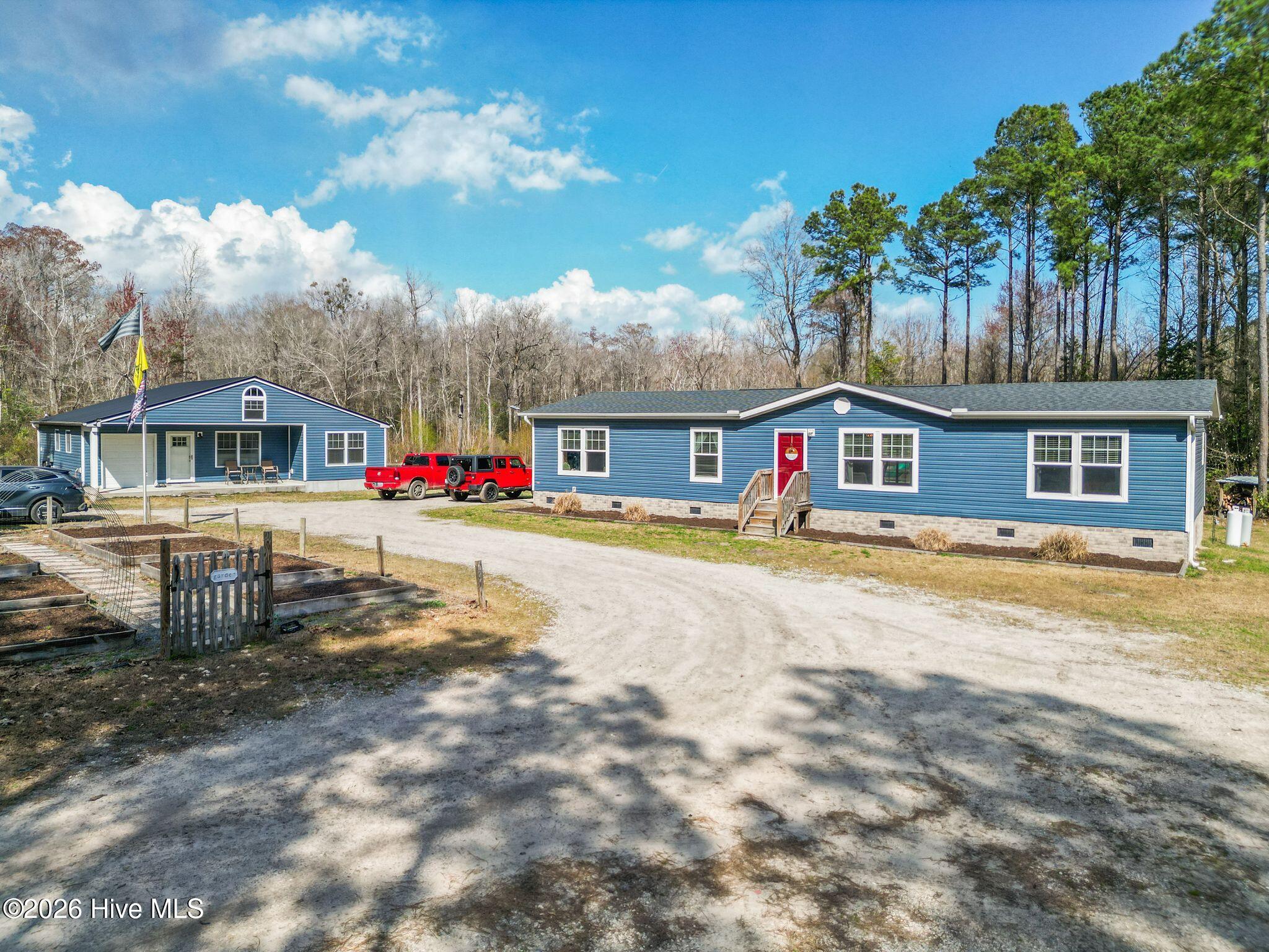 460 Oakey Point Road Property Photo 1