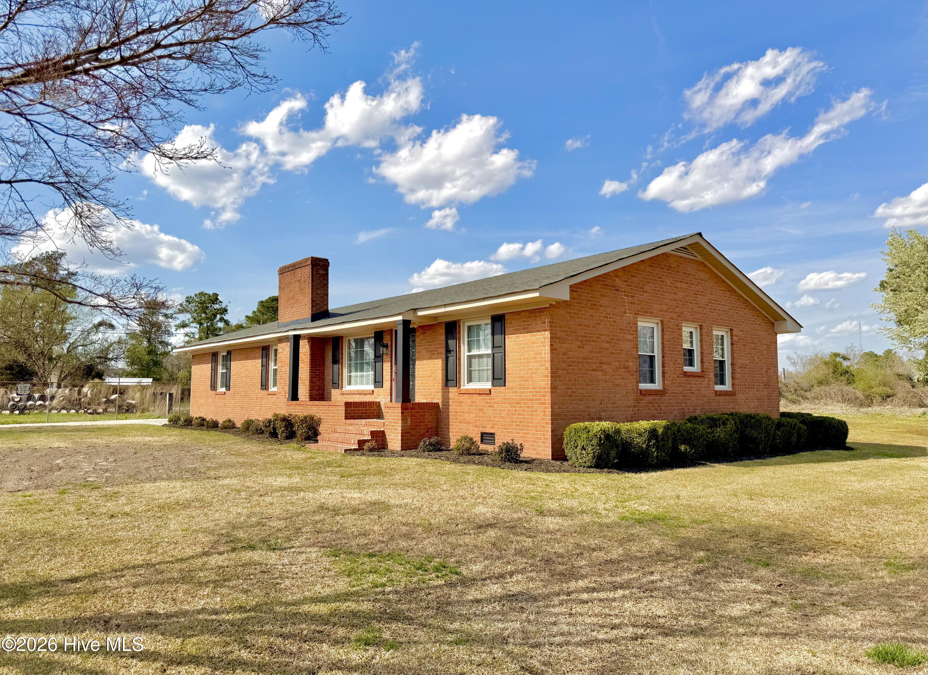216 Collier Loftin Road Property Photo 1