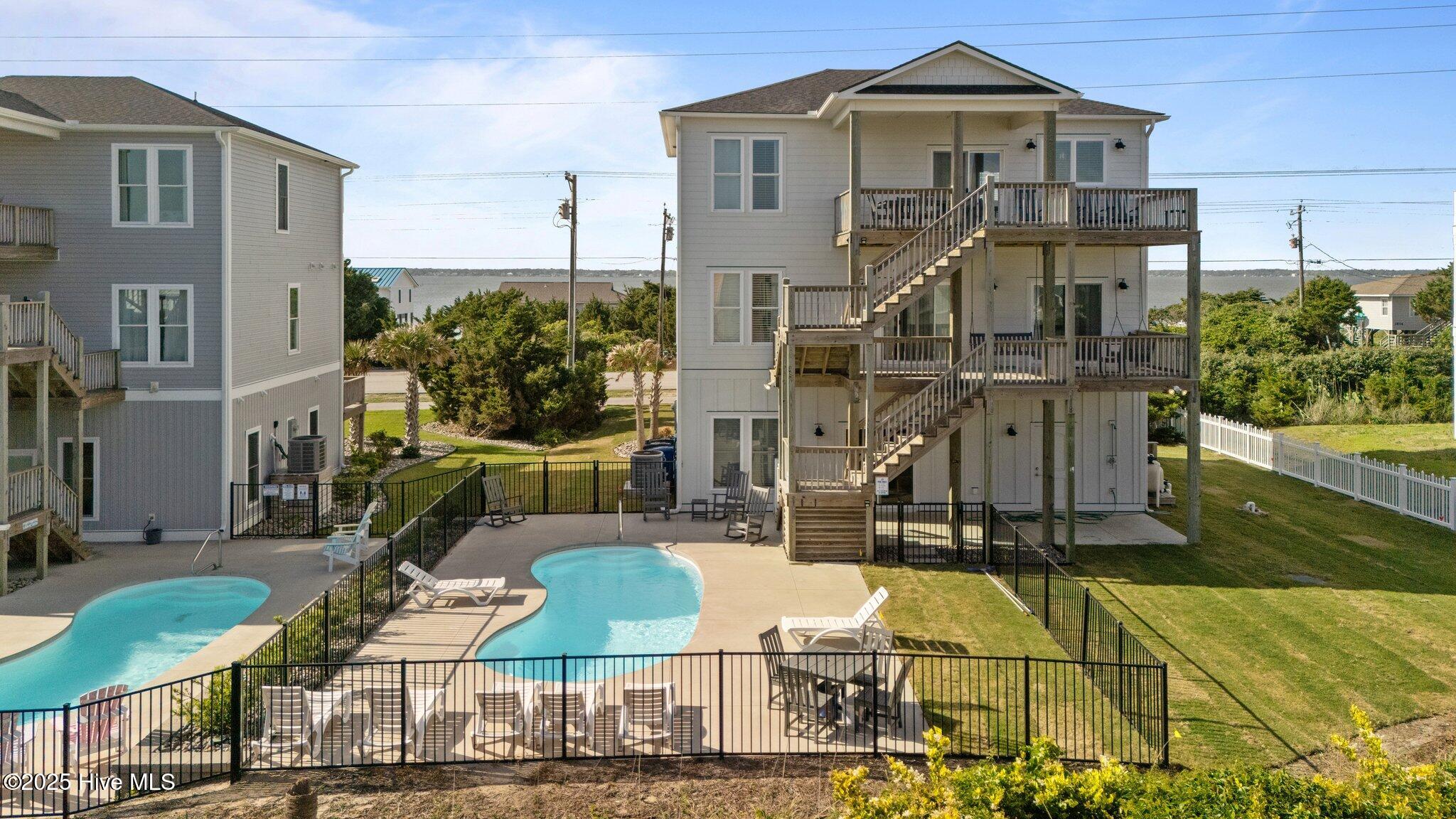 1903 Emerald Drive Property Photo 1