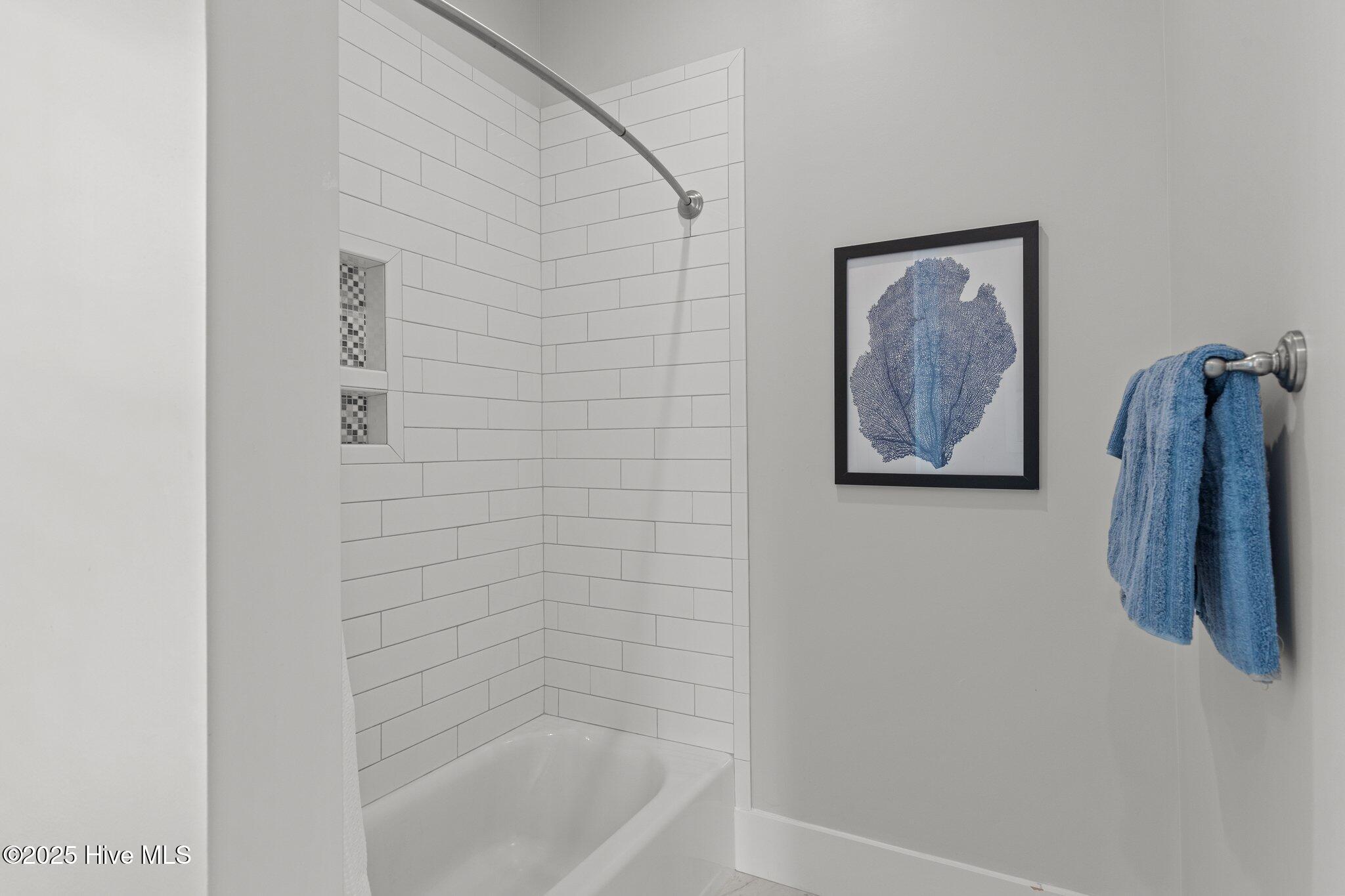 1903 Emerald Drive Property Photo 33