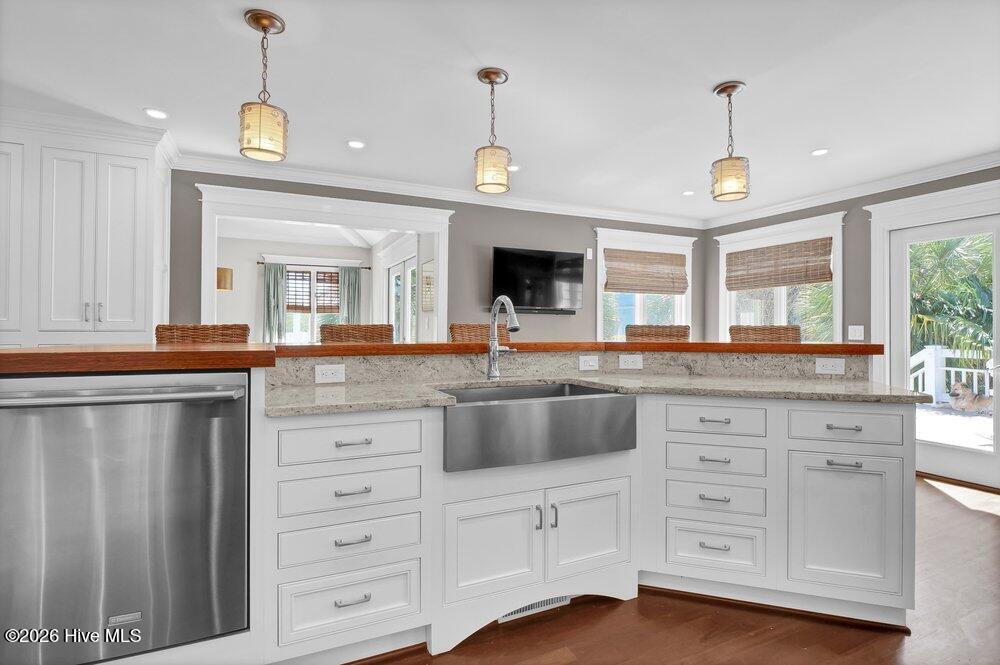 6568 Towles Road Property Photo 15