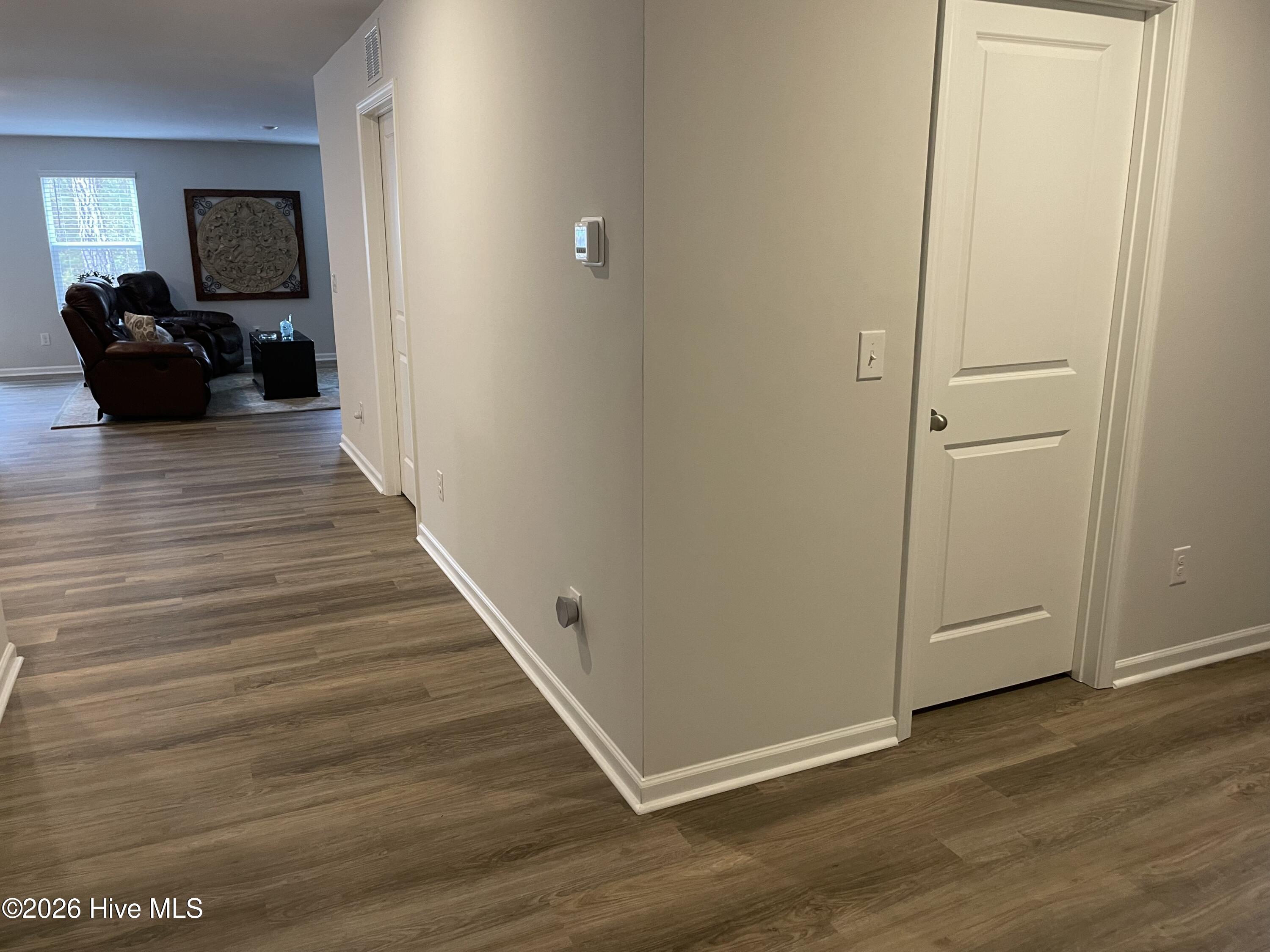 1439 New Sun Drive Se Property Photo 5